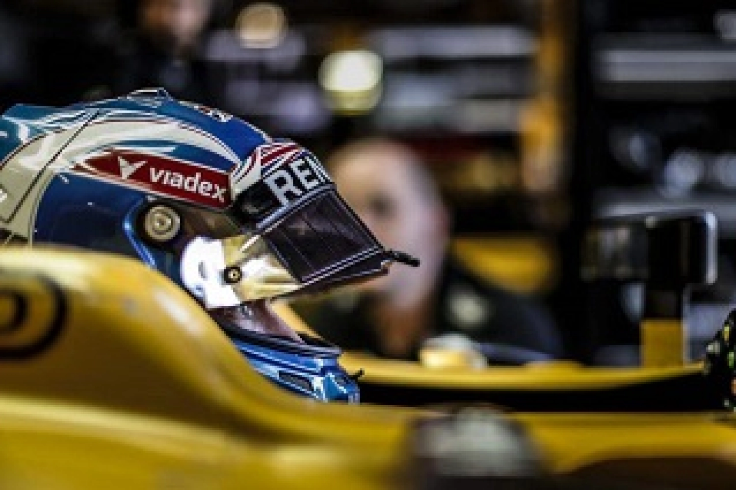 Renault: Palmer beats Magnussen again in Austin
