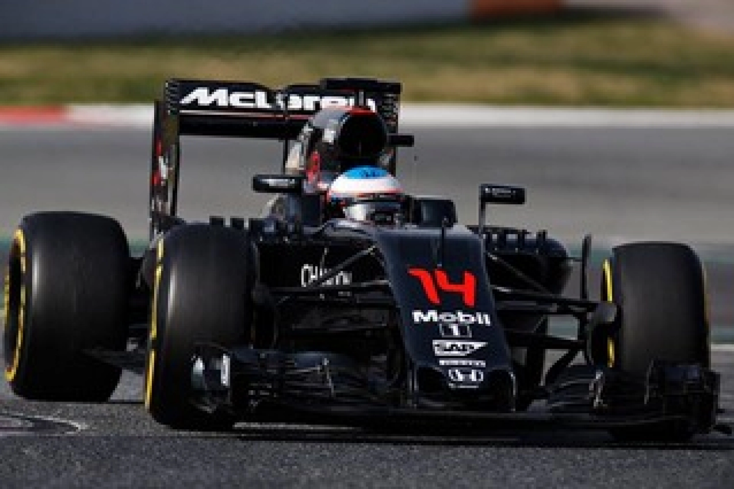 McLaren-Honda still struggling for regular points