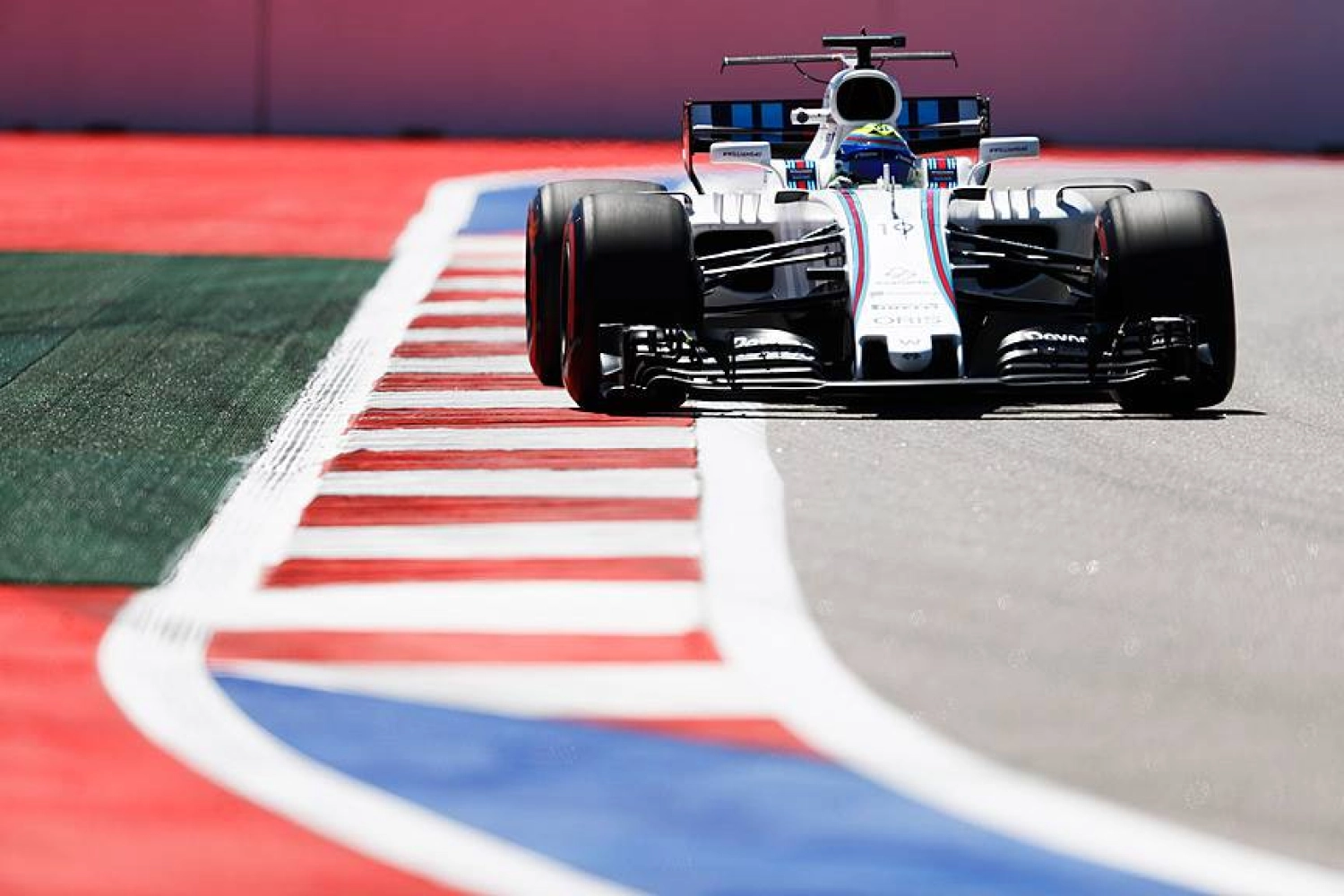 Sochi – Qualifying: Felipe Massa 6th between the Red Bulls