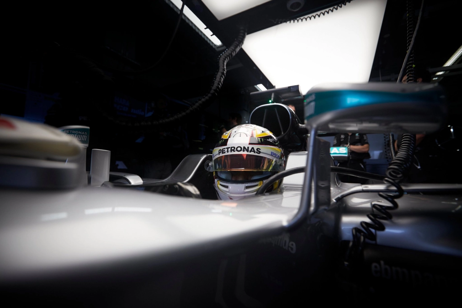 Mexico – Free Practice 1: Hamilton reassures himself, Rosberg gets off to a shaky start