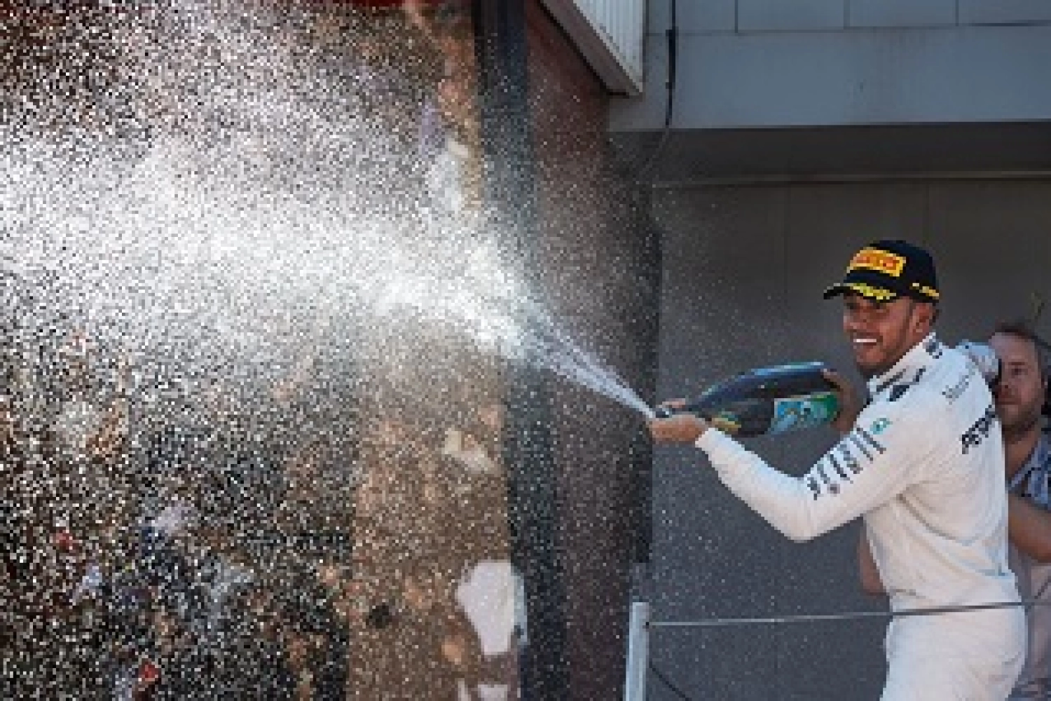 Italy – Race: Lewis Hamilton imperial on Italian soil