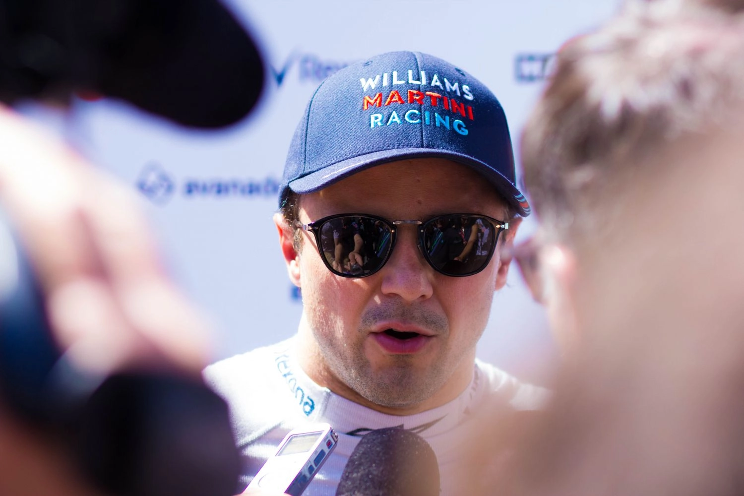 Felipe Massa scores a point for Williams at home