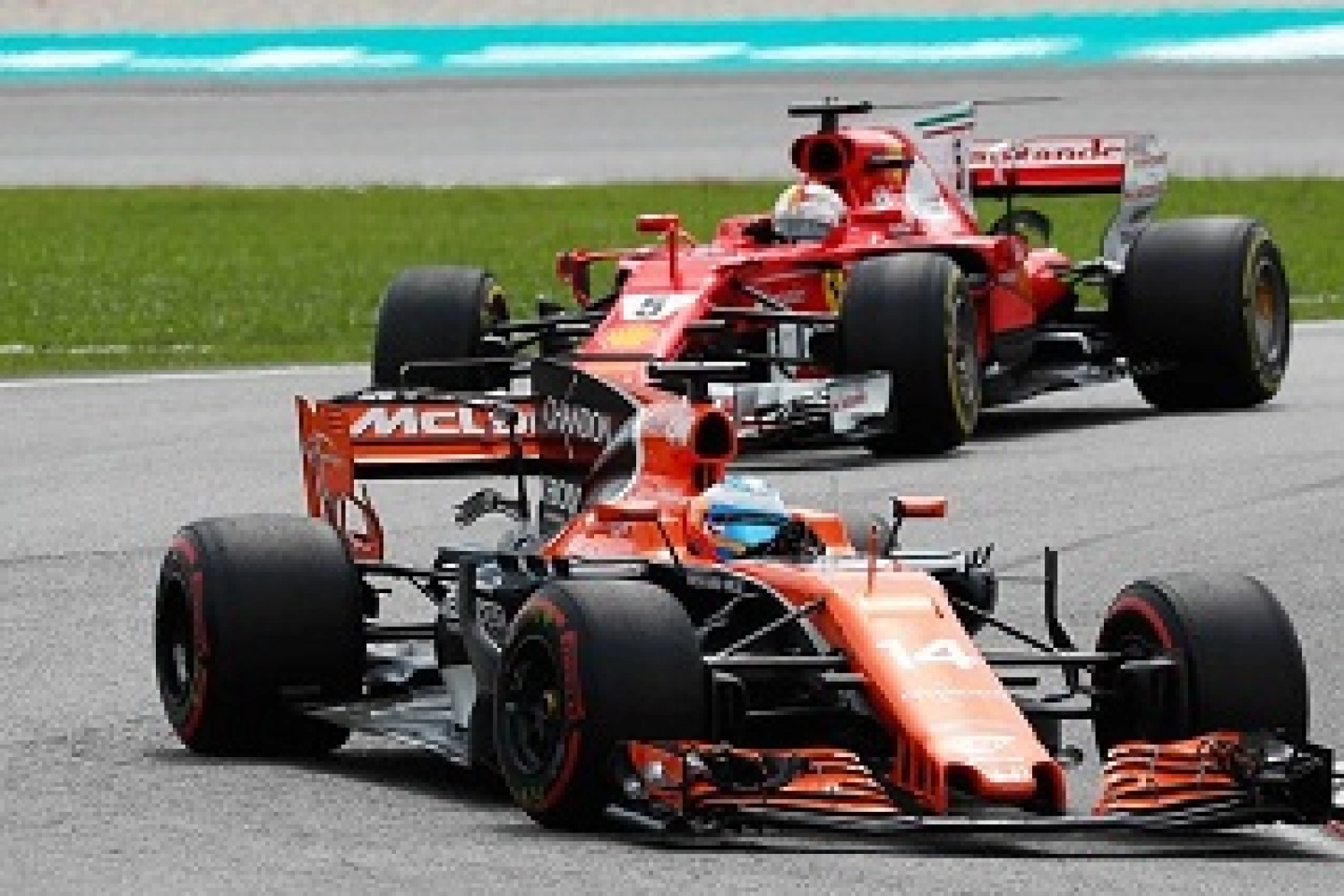 Vettel accuses Alonso of blocking him on track