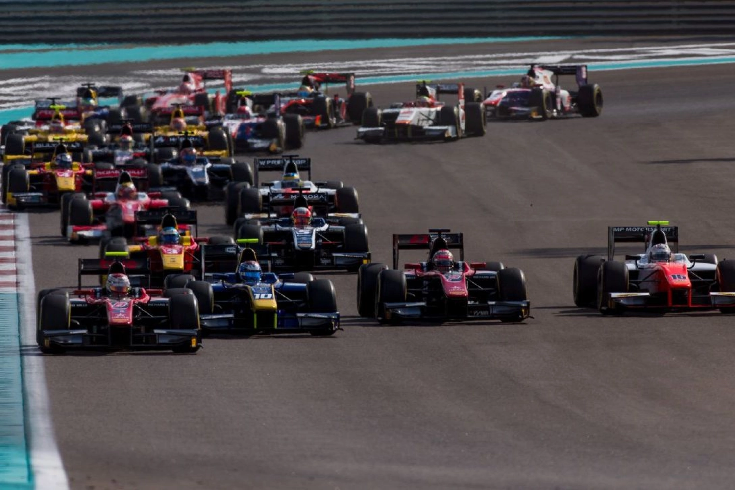 The FIA toughens conditions for participating in free practice sessions