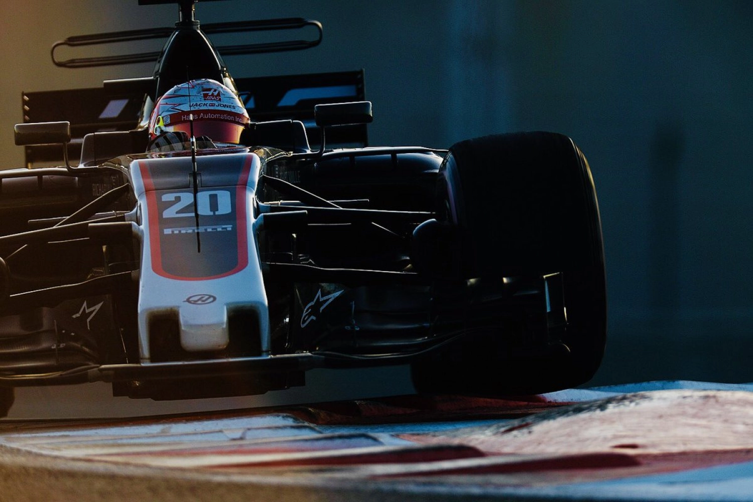 Report 2017 – Haas: The Confirmation