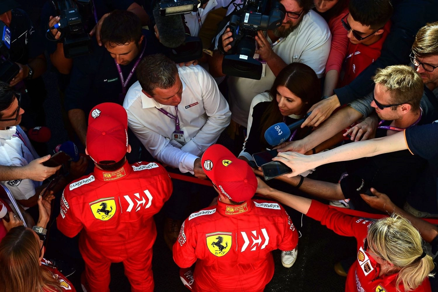 Eight tenths behind, Ferrari officially admits its powerlessness against Mercedes