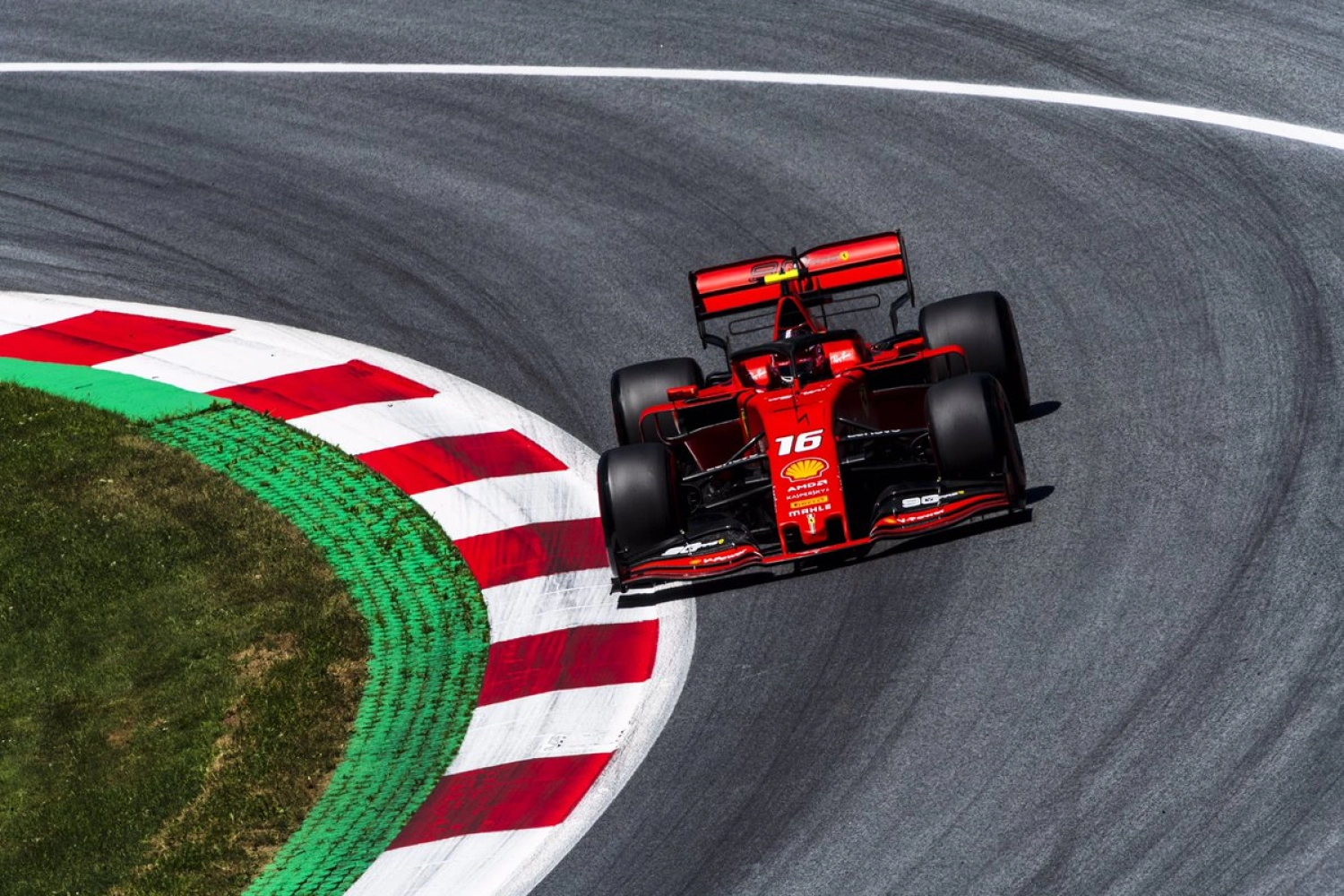 Austria – Qualifications: Charles Leclerc on pole, Sebastian Vettel at a standstill