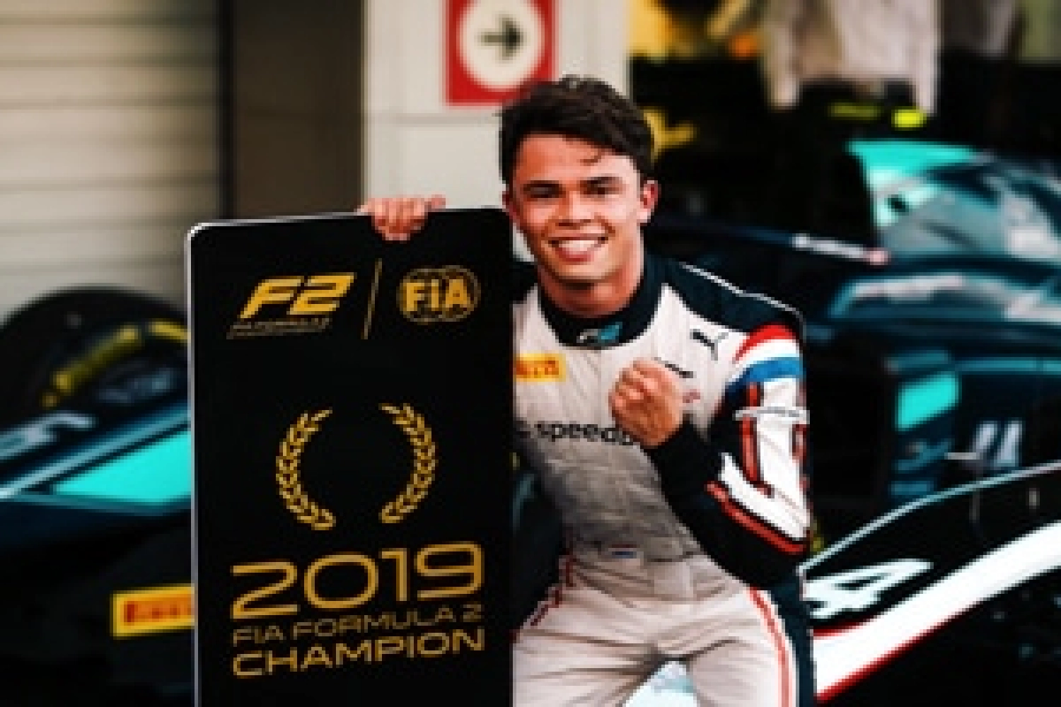 Nyck de Vries crowned champion