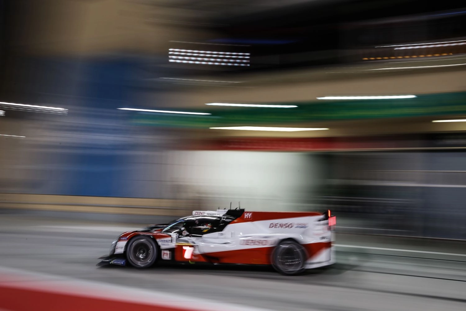 WEC 8 Hours of Bahrain – Toyota in Control, It Becomes More Complicated for Rebellion