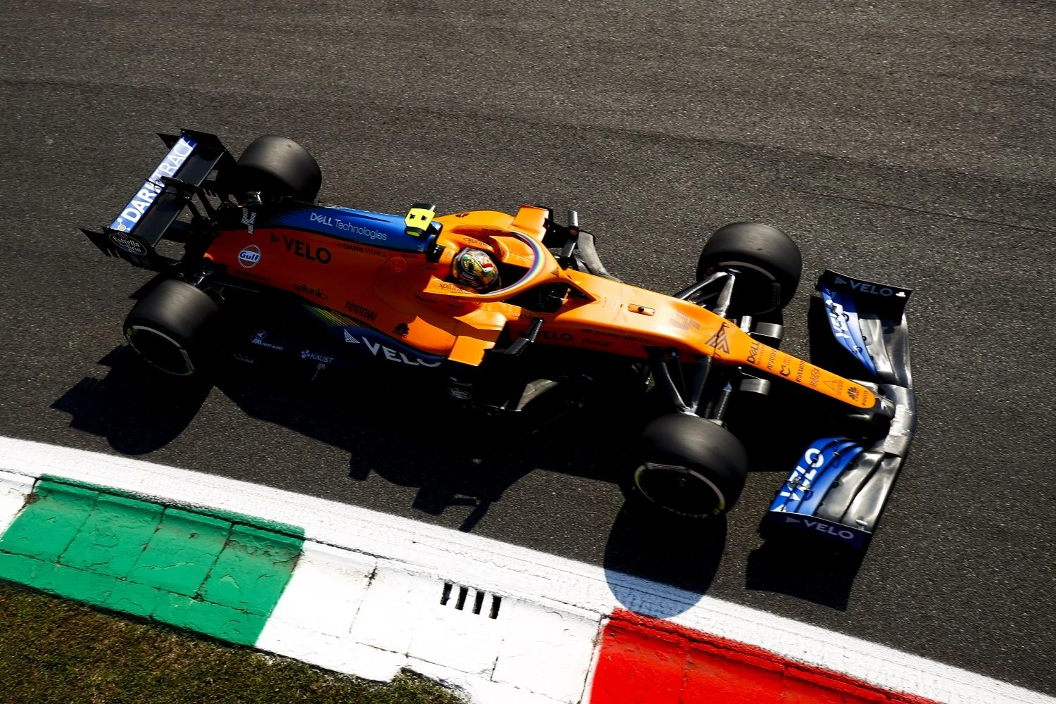 Lando Norris penalized on the grid in Istanbul!