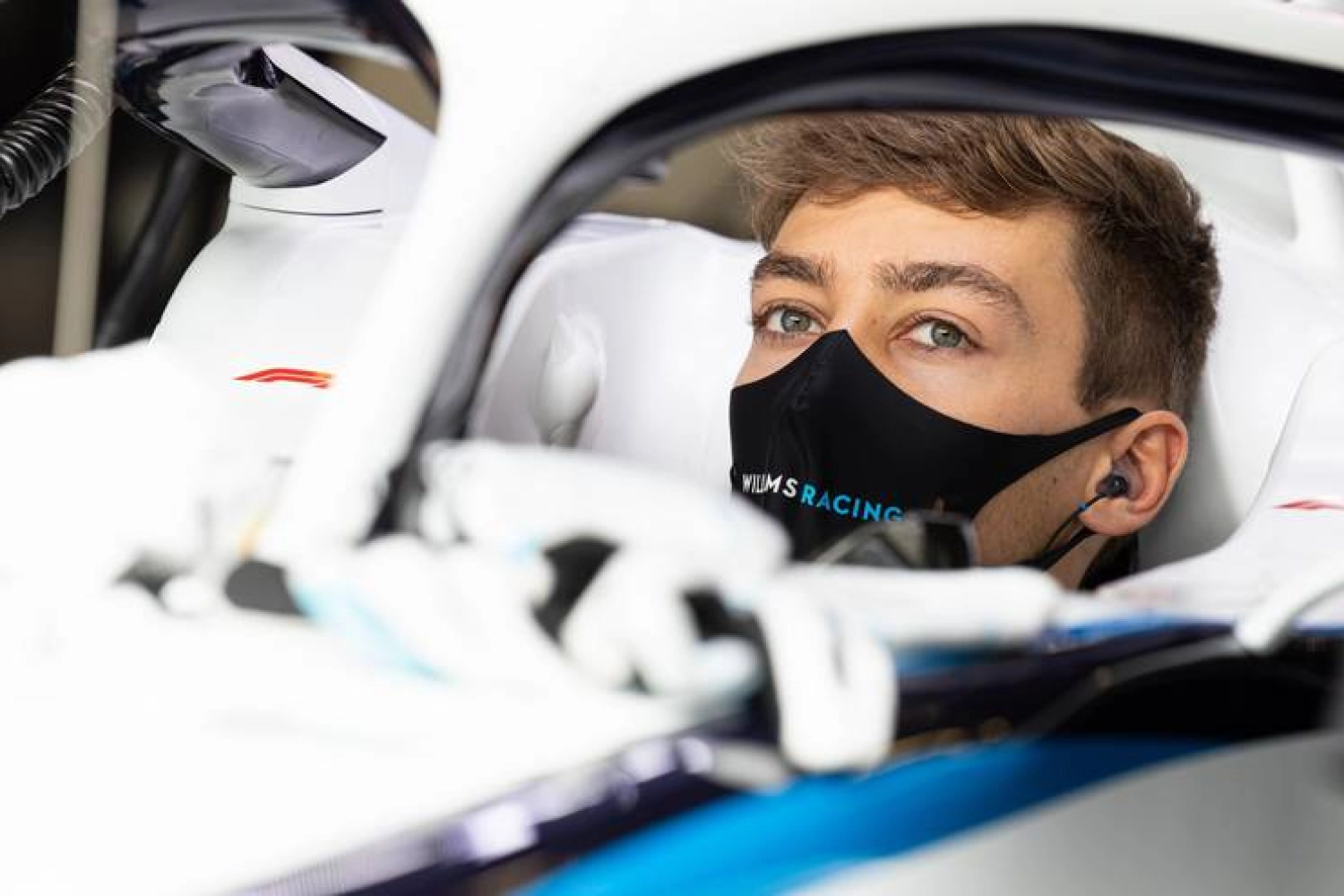 Russell in turn under investigation by the stewards!