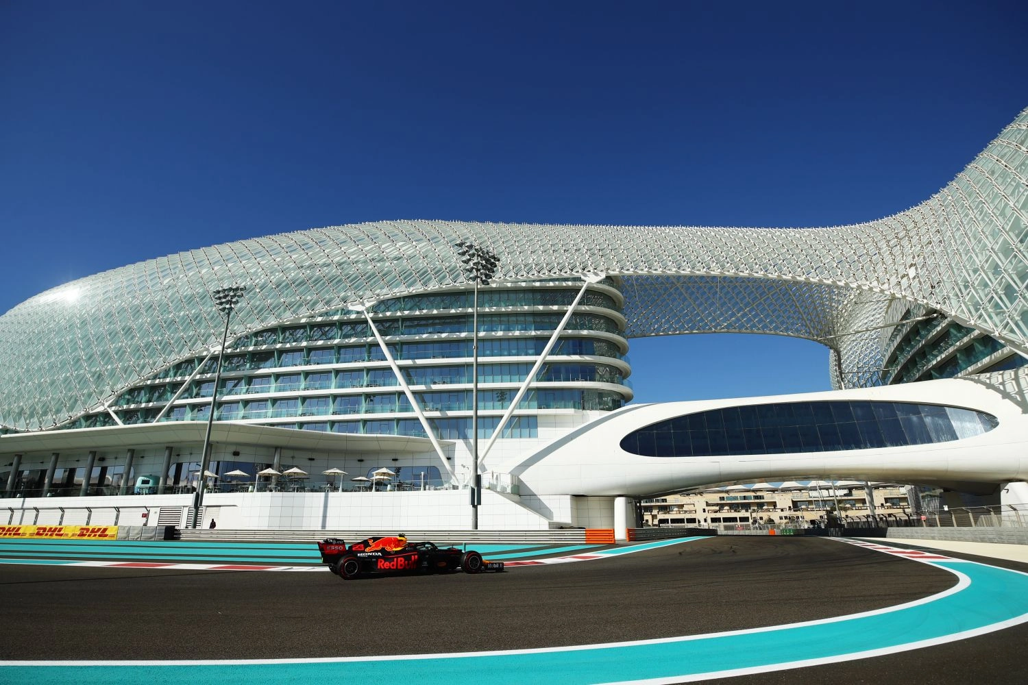 Abu Dhabi Grand Prix – Free Practice 1: Verstappen opens the Marina event