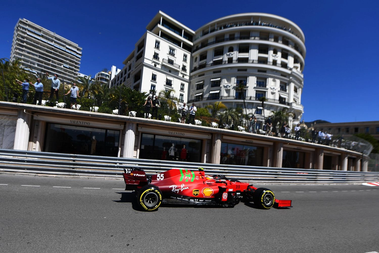 Monaco Grand Prix – Free Practice 2: Ferrari back in business, Schumacher hits the wall