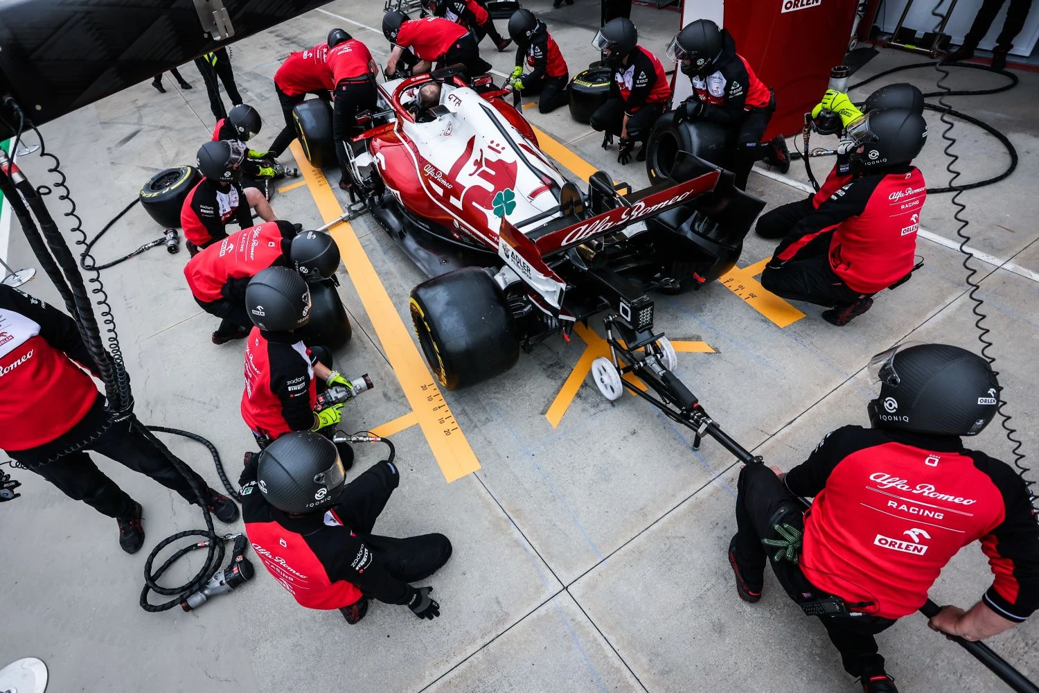 Alfa Romeo now free to choose its two drivers