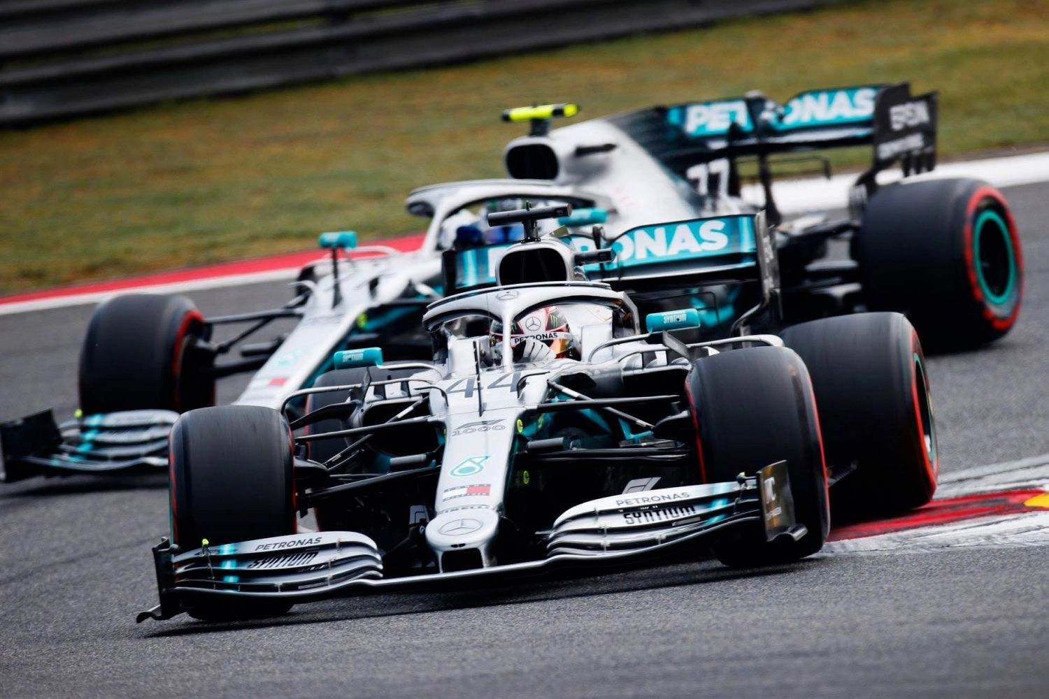Mercedes announces the presentation date of its W13