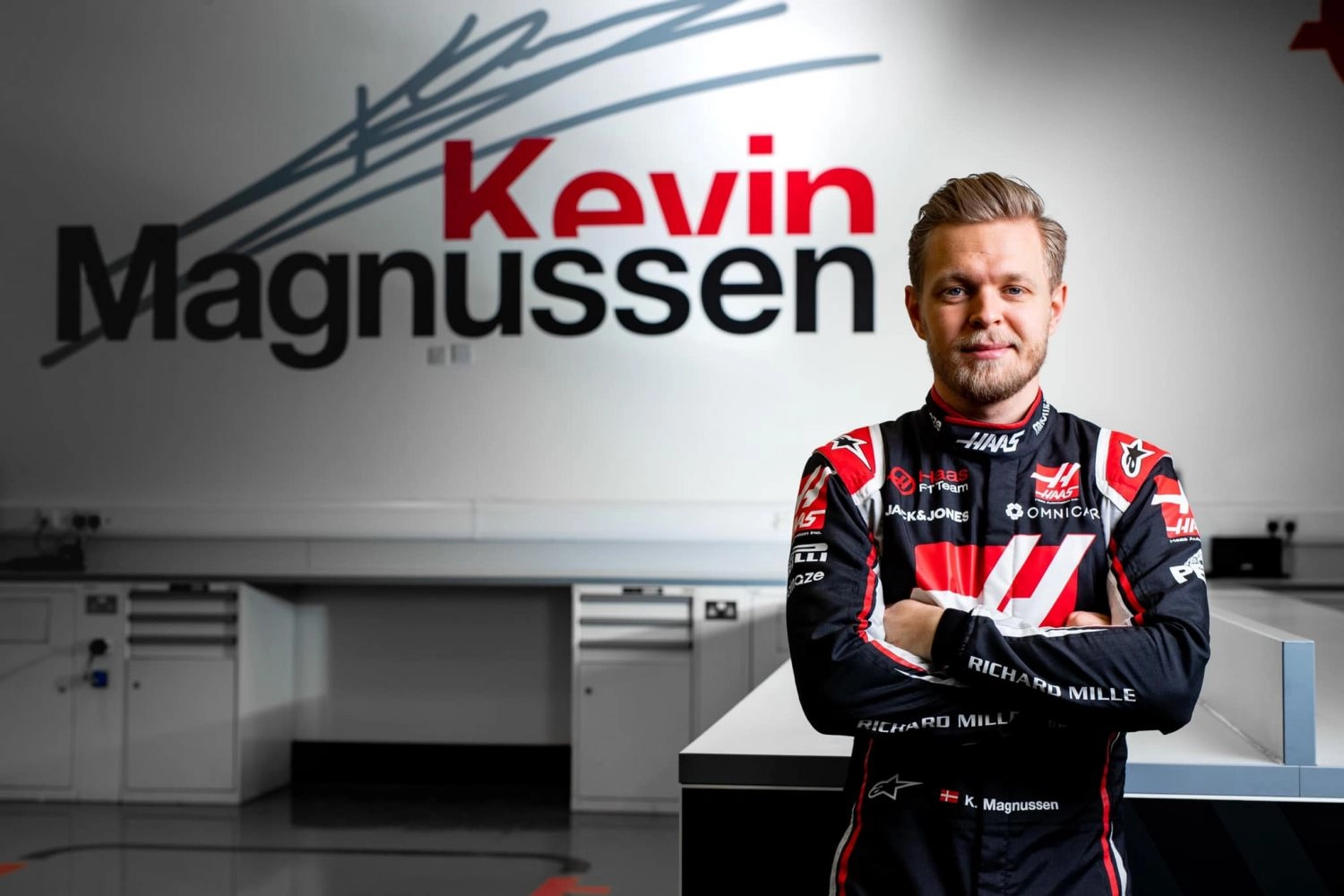 Magnussen on Haas’ shortlist to replace Mazepin