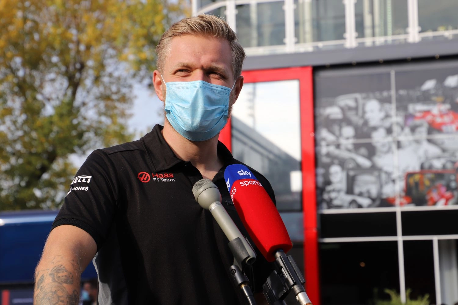 Williams wanted to replace Russell with Magnussen