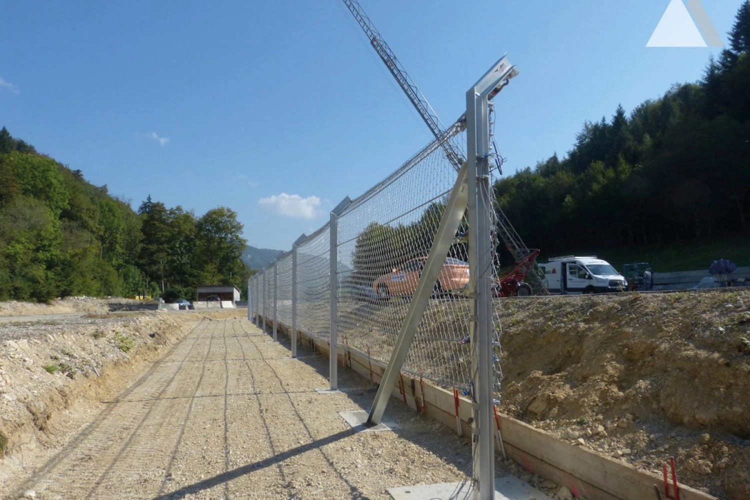 The FIA approves a new protective mesh system