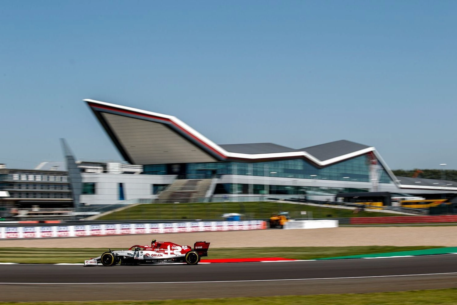 Pirelli announces its tire selection for Silverstone