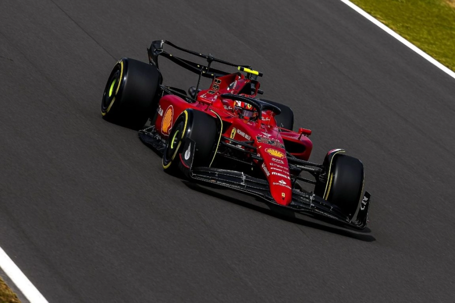 British Grand Prix – Free Practice 2: Carlos Sainz comfortable