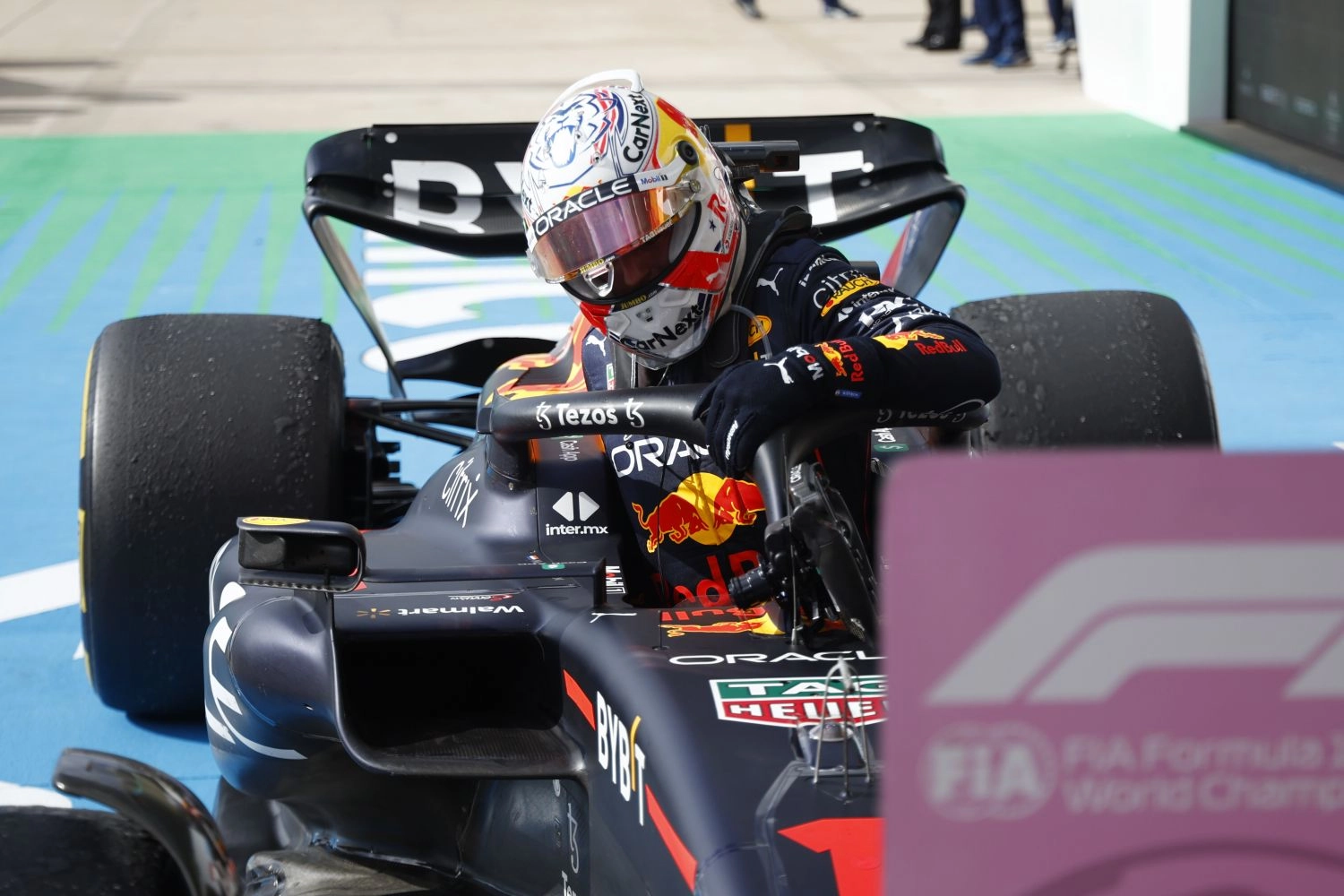 Max Verstappen equals Schumacher and Vettel’s record of wins in a season