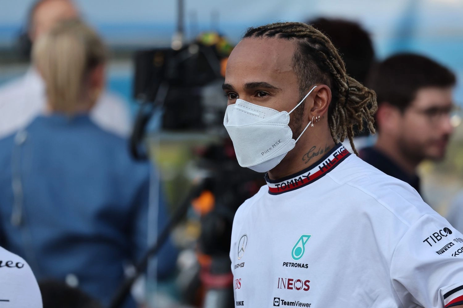 Lewis Hamilton, charitable soul
