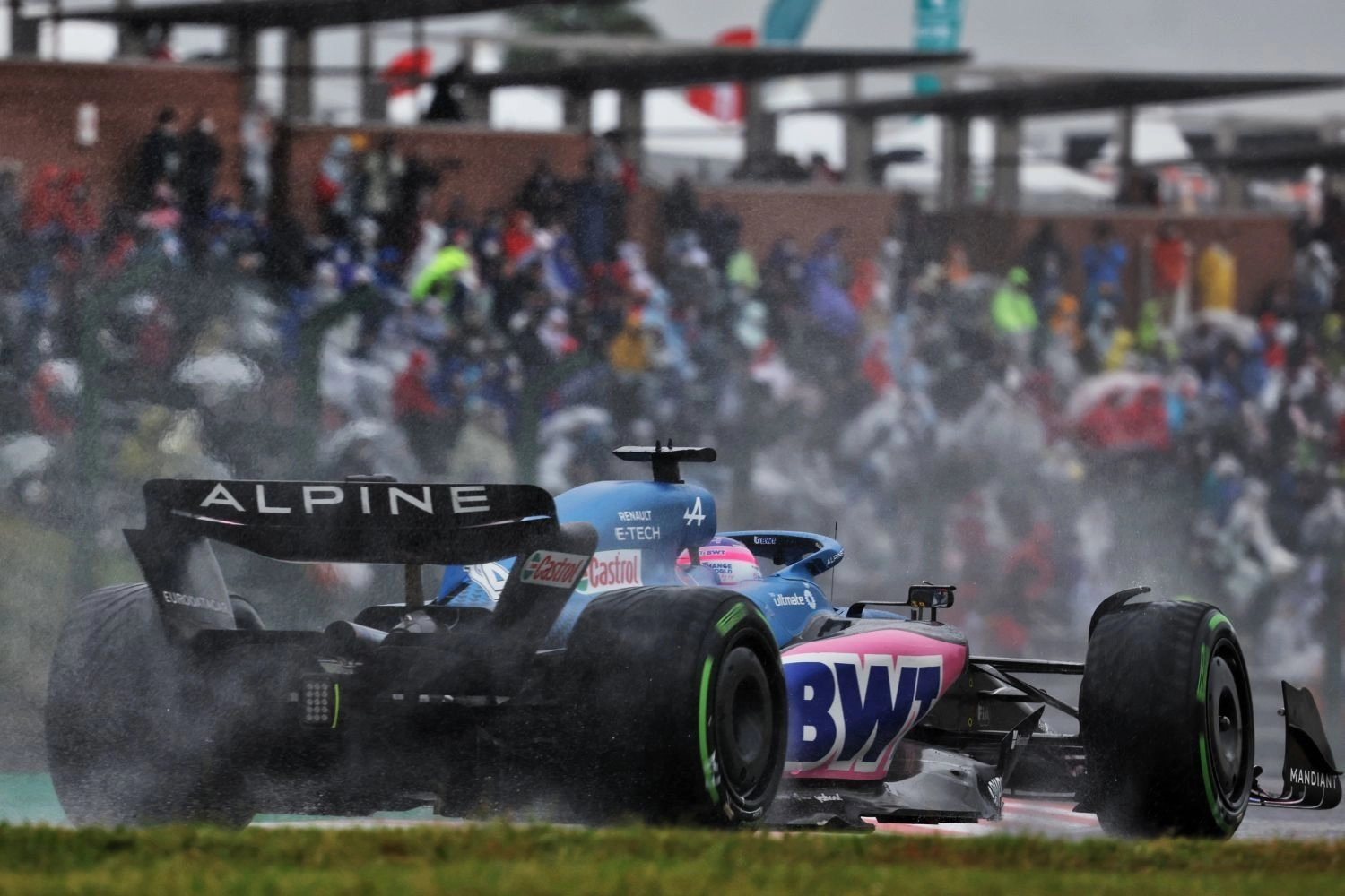 Fernando Alonso comfortable with his Alpine in the Japanese rain