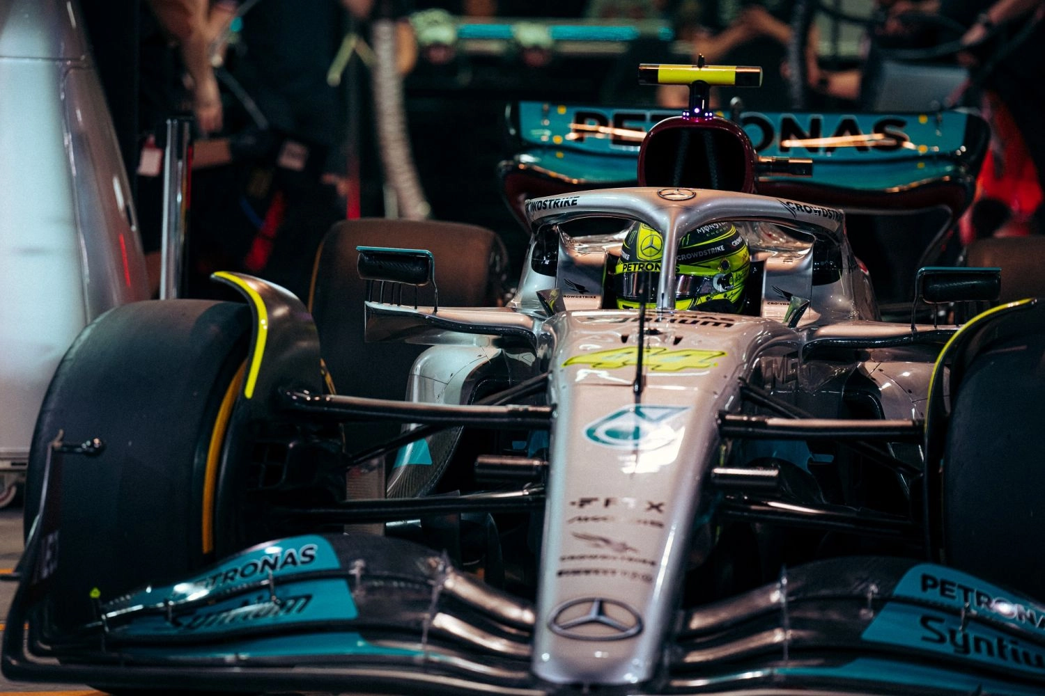 Abu Dhabi Grand Prix – Free Practice 1: Lewis Hamilton fastest, another Mercedes one-two