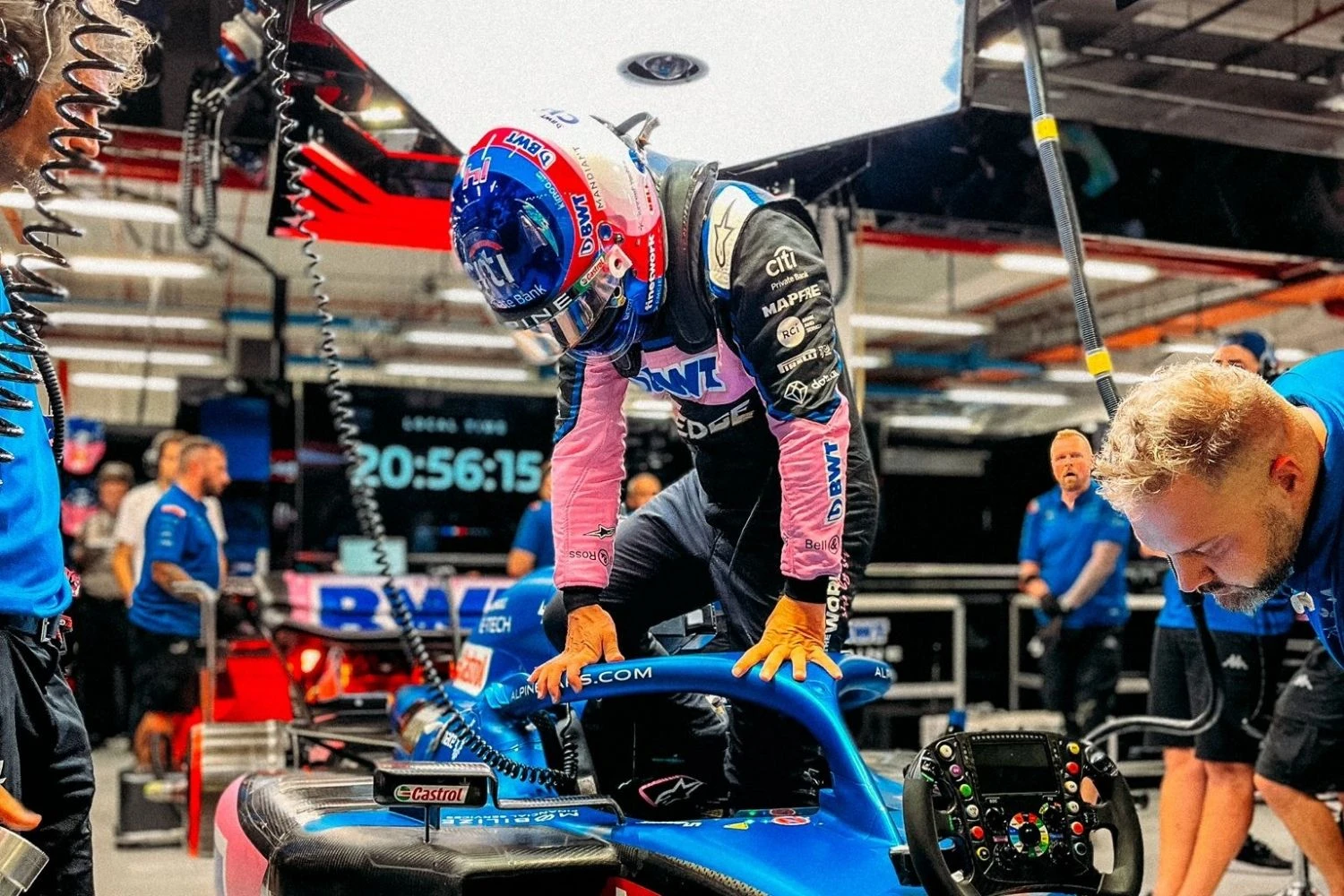 McLaren surpasses Alpine in the constructors’ standings after Singapore