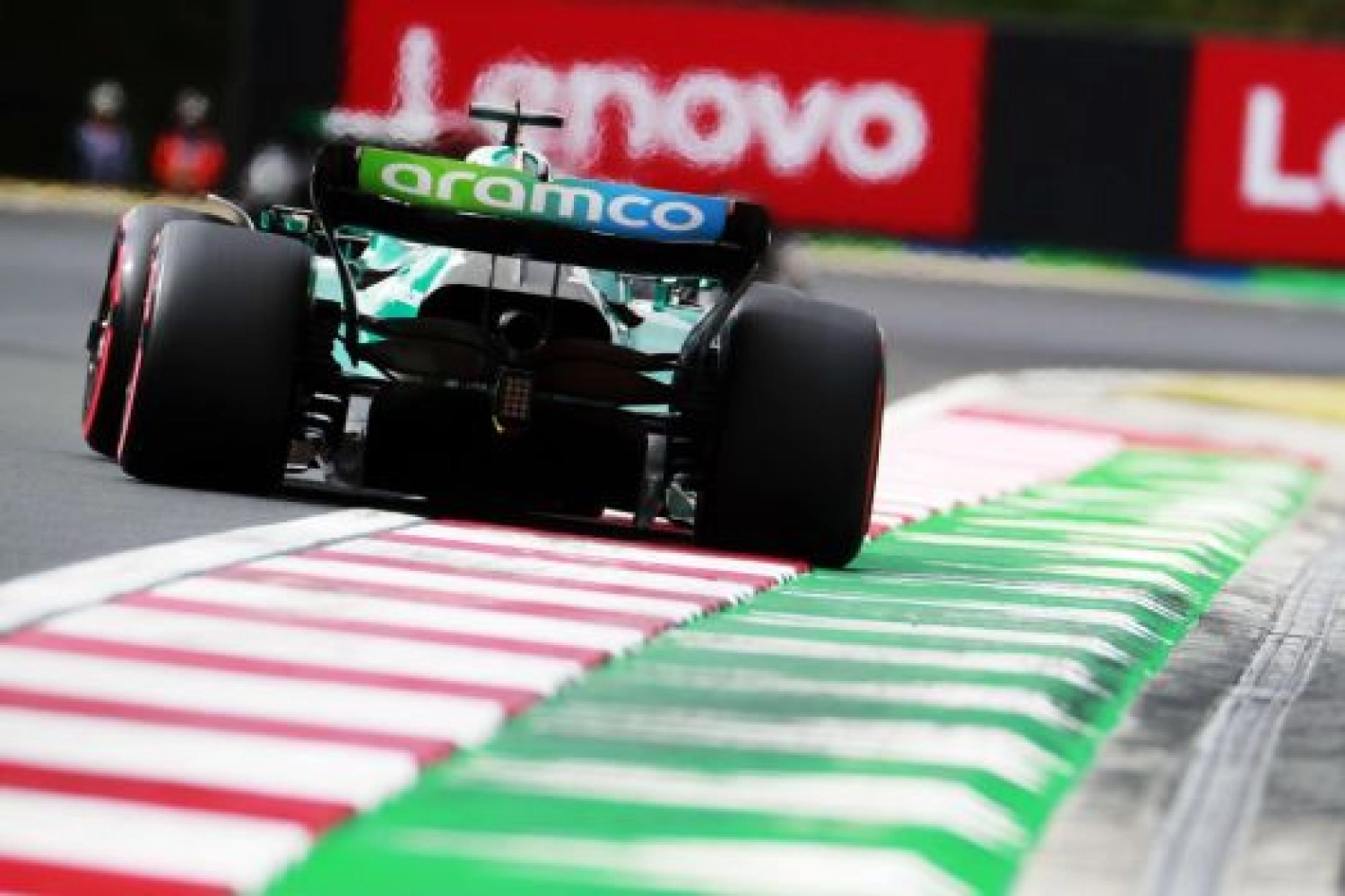 Aston Martin will legally use its new rear wing in racing