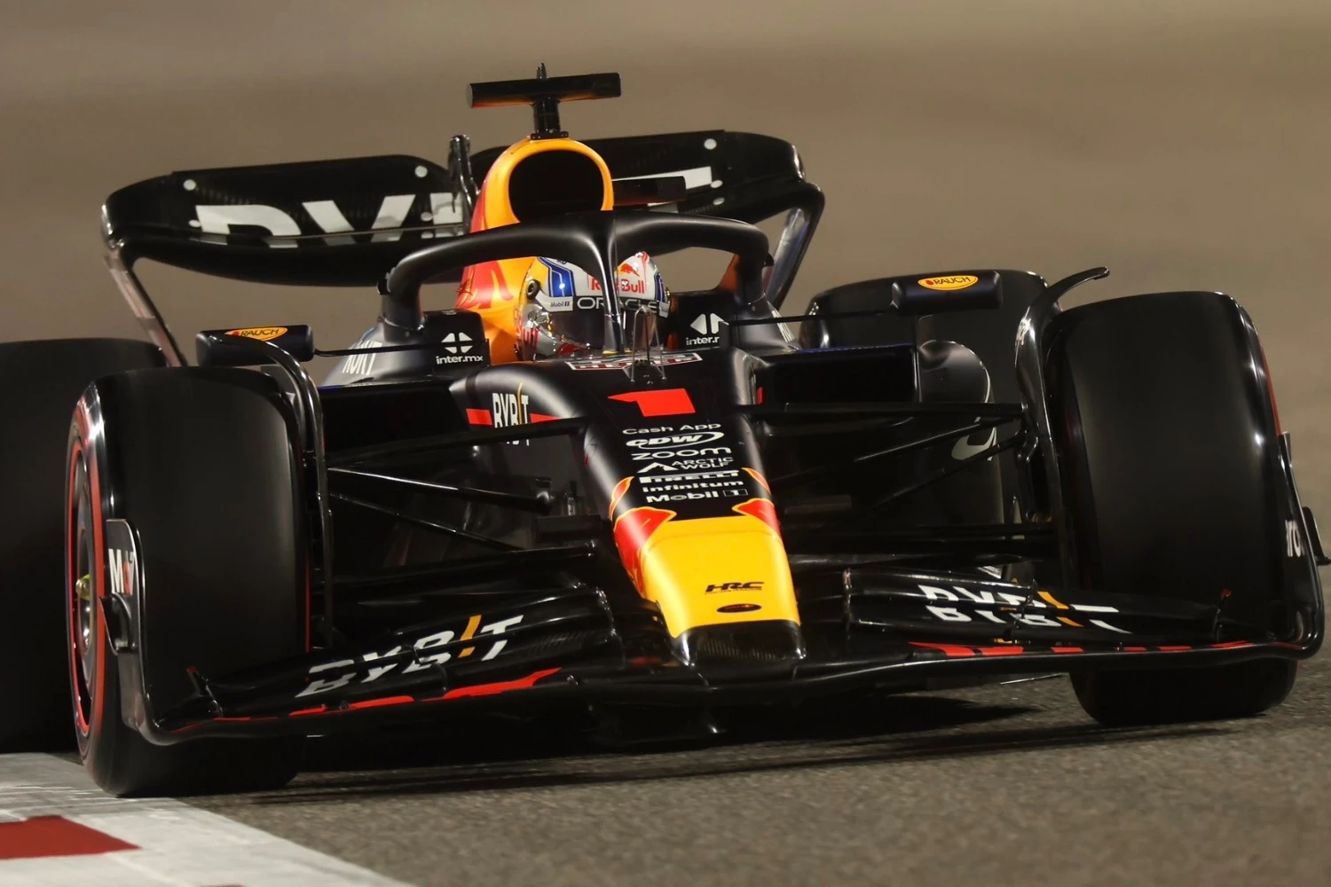 The tire wear is the strong point of Red Bull