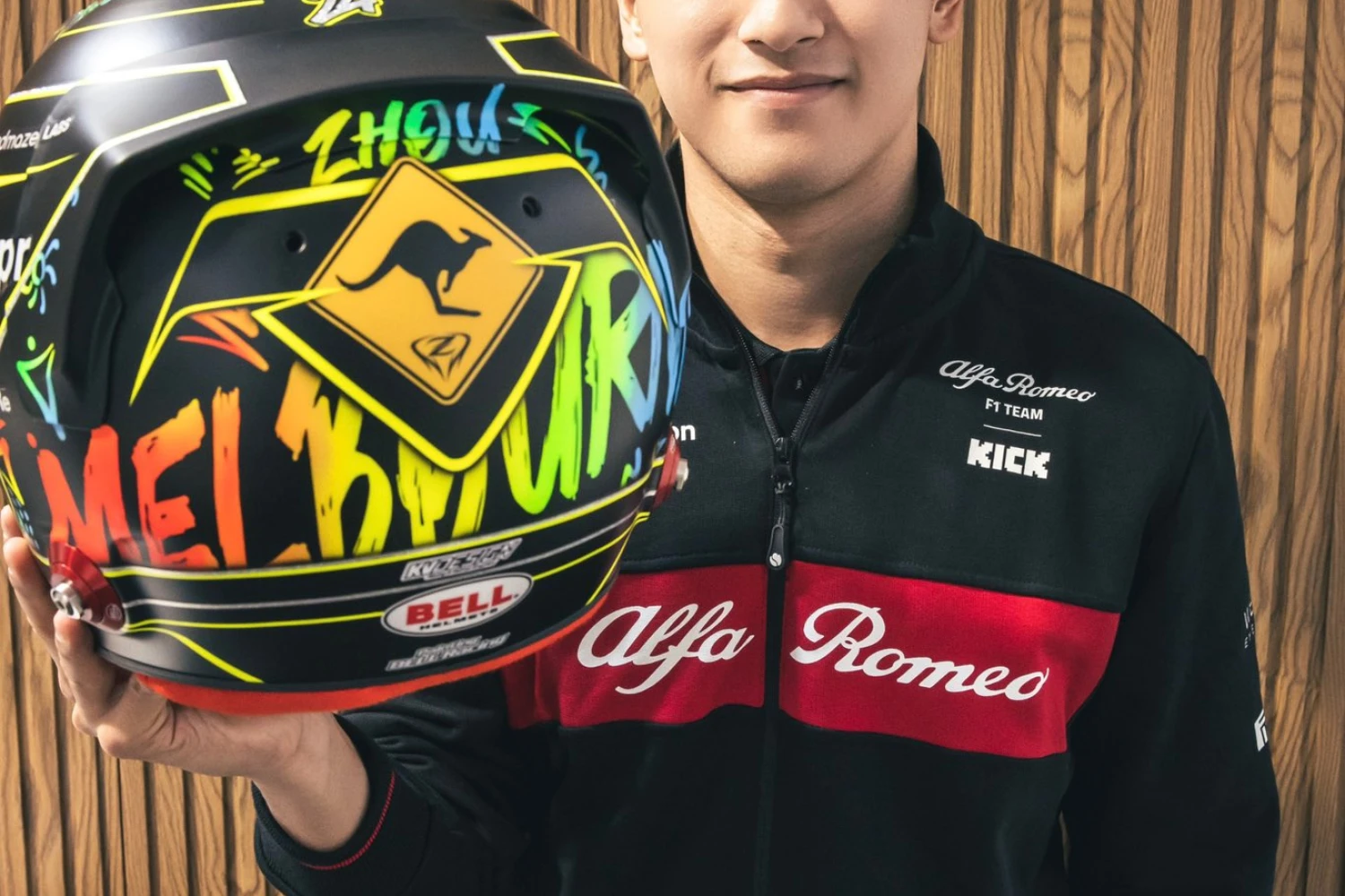 Guanyu Zhou unveils a special helmet for the Australian GP