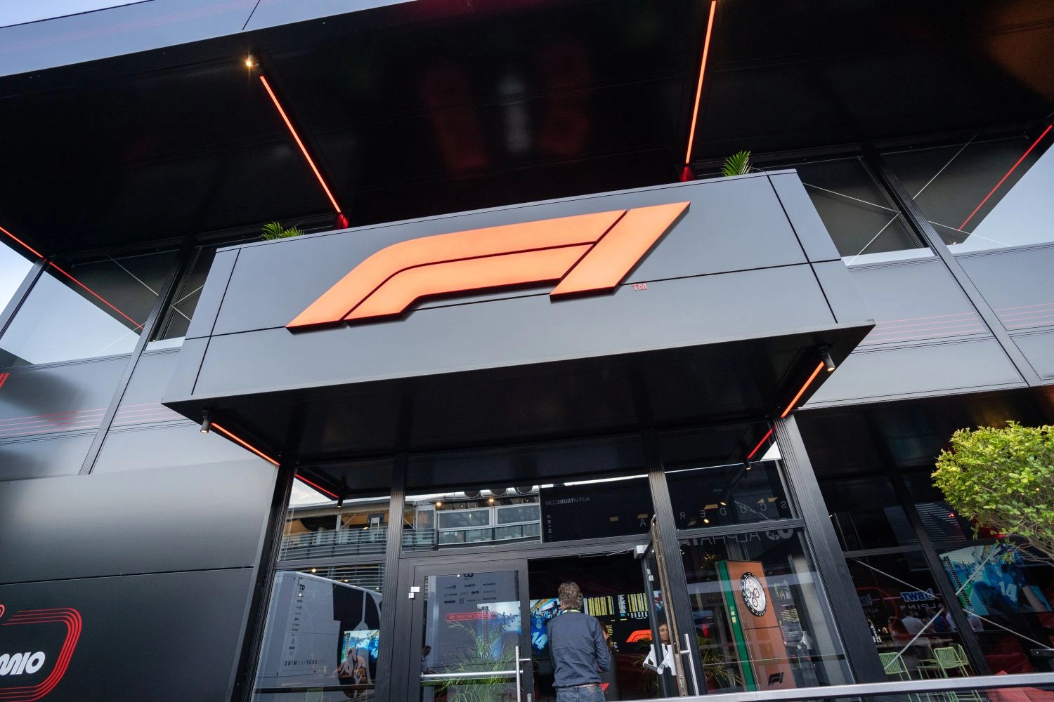 Formula 1 chooses the controversial Saudi Arabian Grand Prix to communicate its support for the Race Against Dementia association