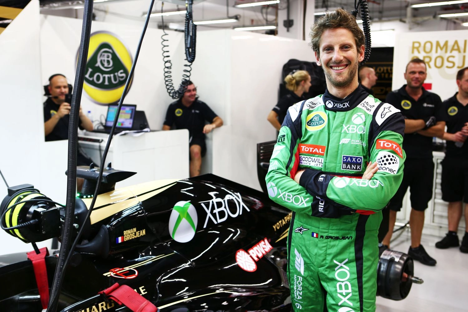 Microsoft celebrates the launch of Forza Motorsport 6 on Xbox with Lotus