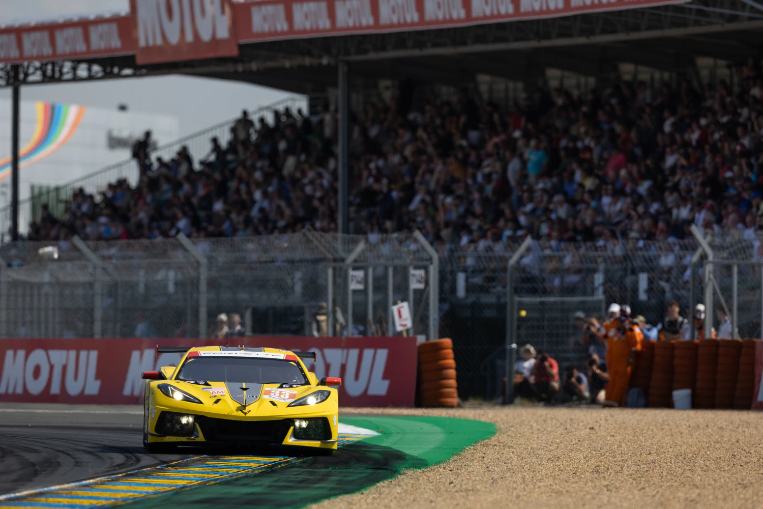 In 20 years, Corvette has completed the Tour de la Terre at Le Mans four times