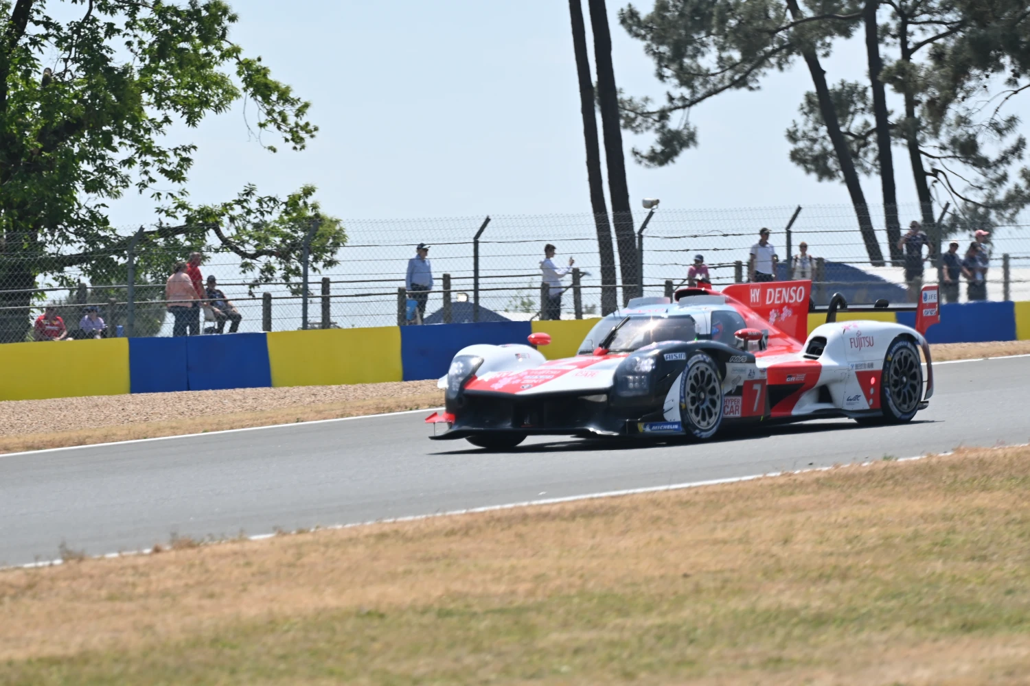 24 hours of Le Mans – Free practice 1: Toyota well ahead