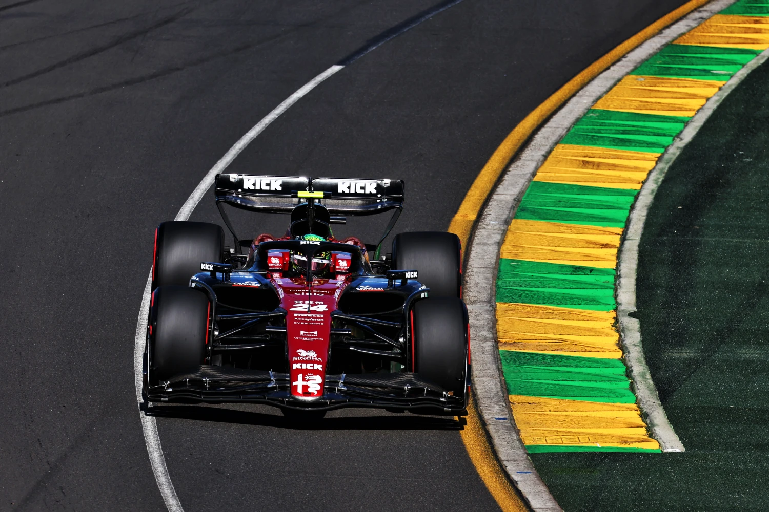 Nyck de Vries and Guanyu Zhou have a new gearbox