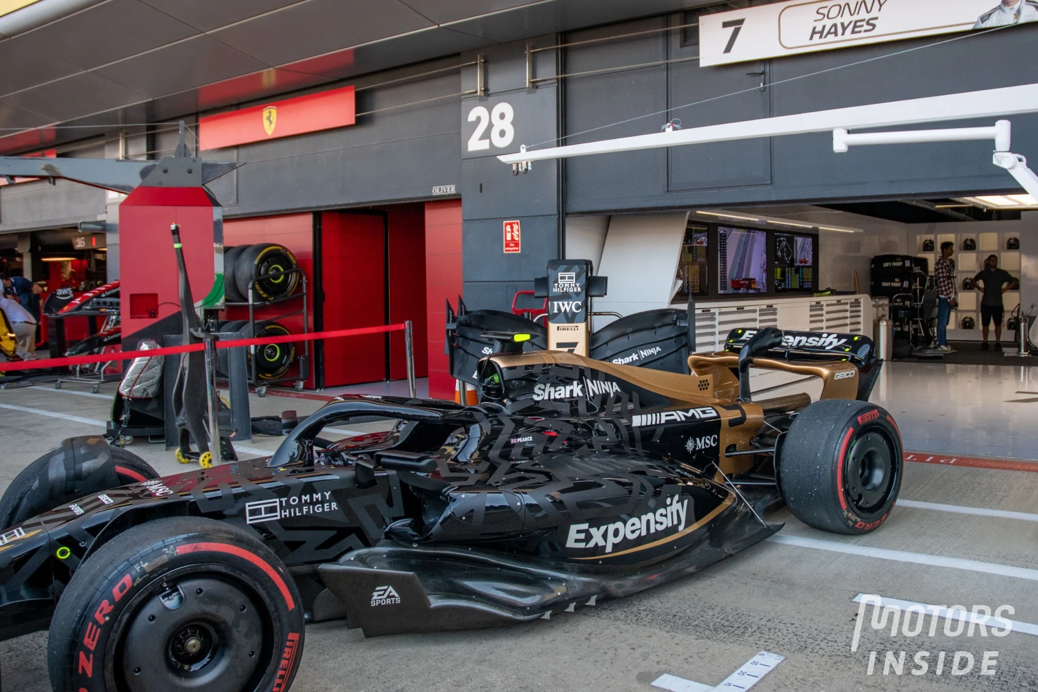 APX GP: the colors of the 11th fictional team on the F1 2023 grid