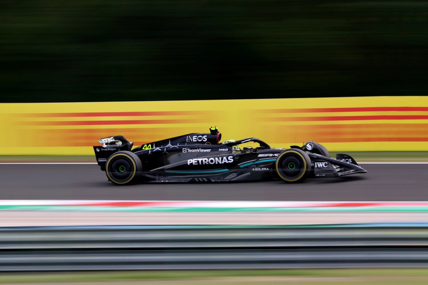 Hungarian Grand Prix – Qualifying: Hamilton outperforms Verstappen!