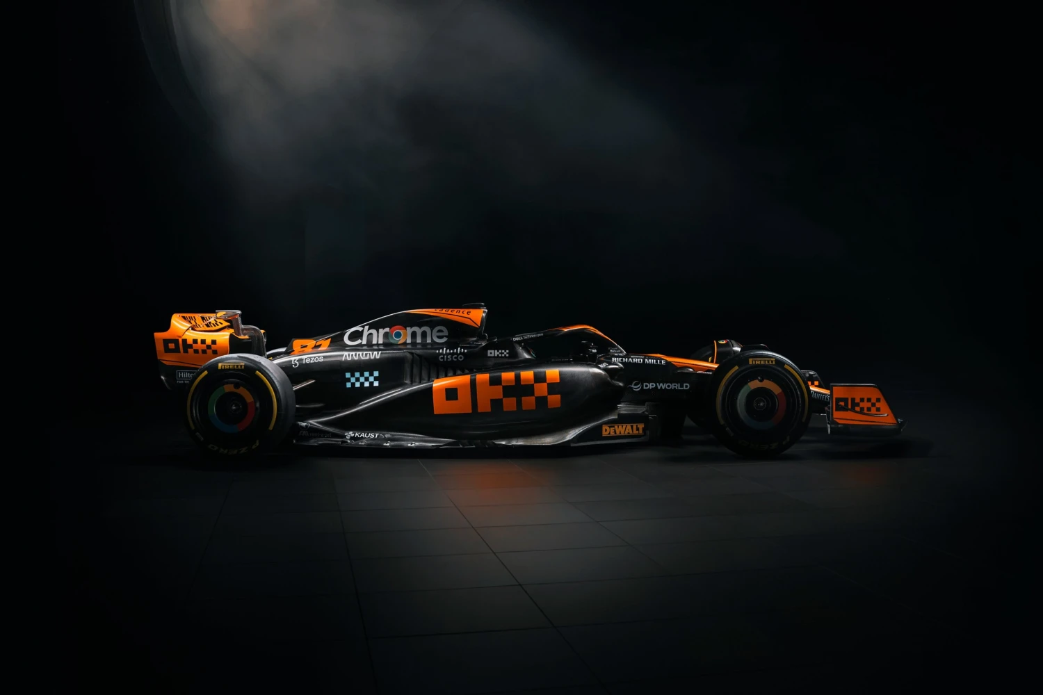 McLaren with a black livery for Singapore and Japan