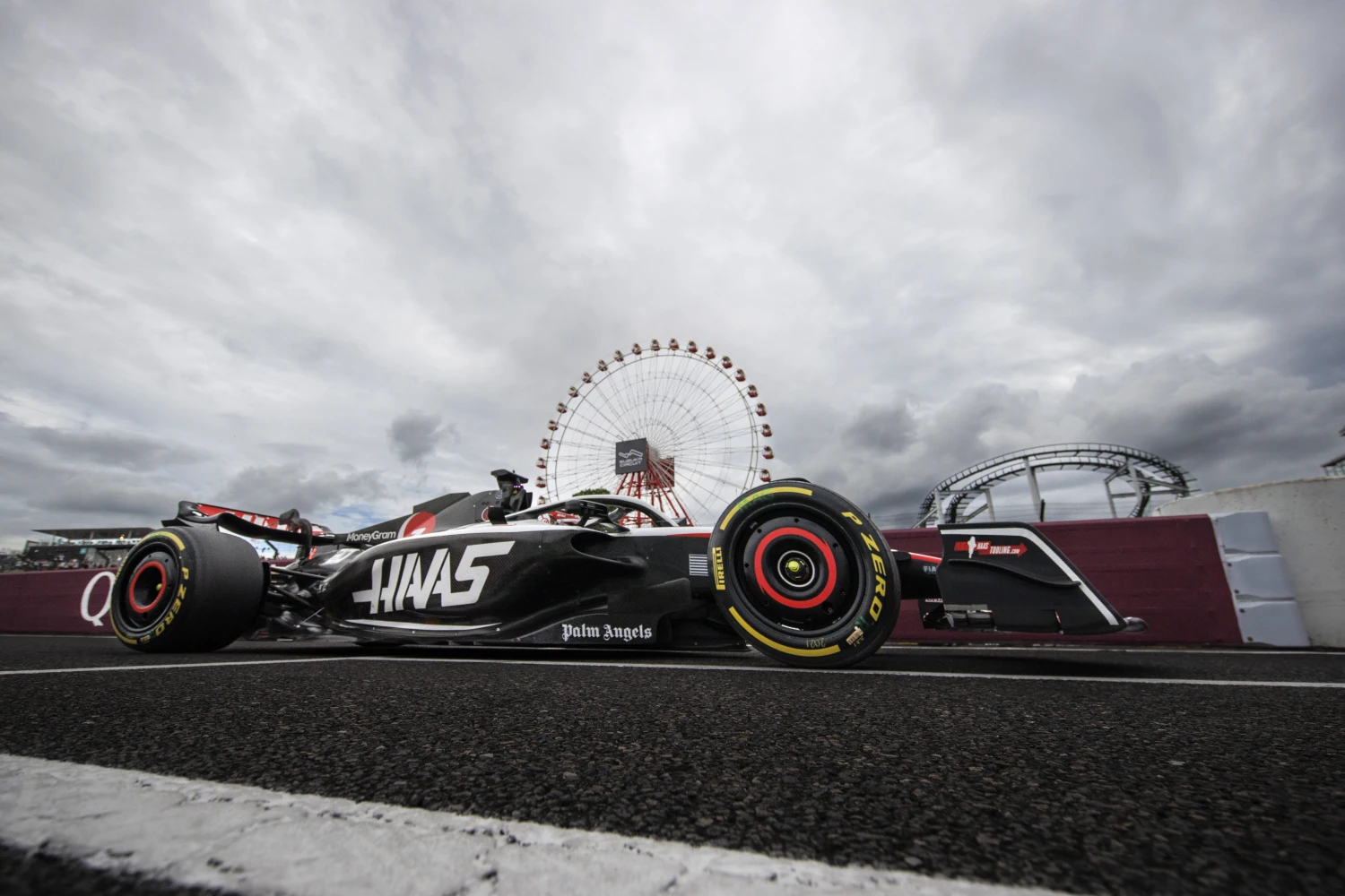 The hard tire under development by Pirelli likely to be abandoned, the C4 reinforced