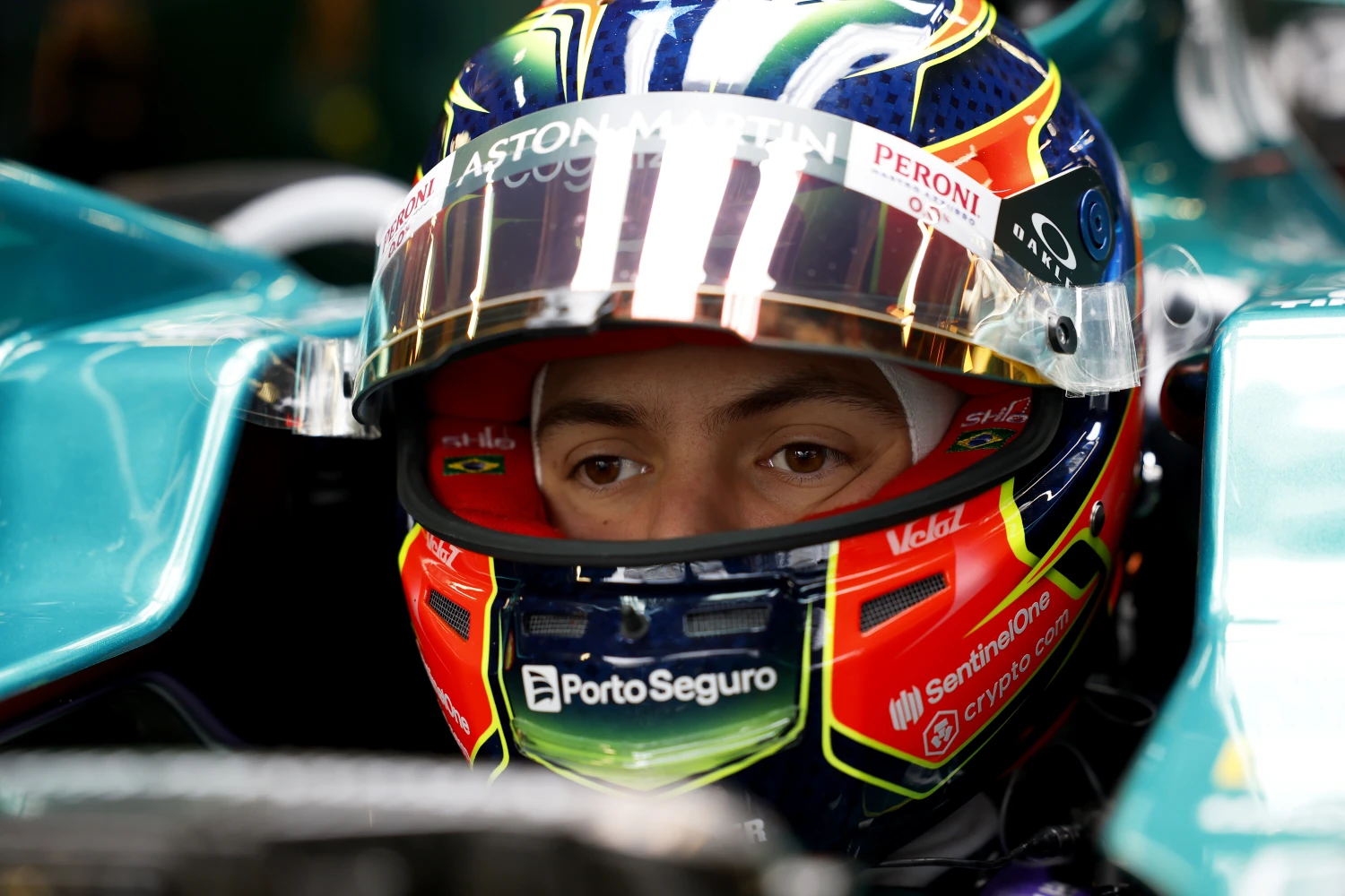 Felipe Drugovich leading during the Formula E rookie tests