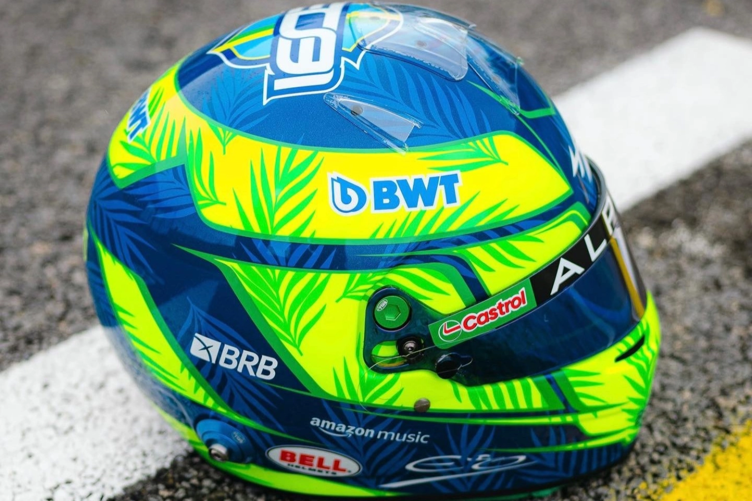 New helmet for Esteban Ocon at the São Paulo Grand Prix