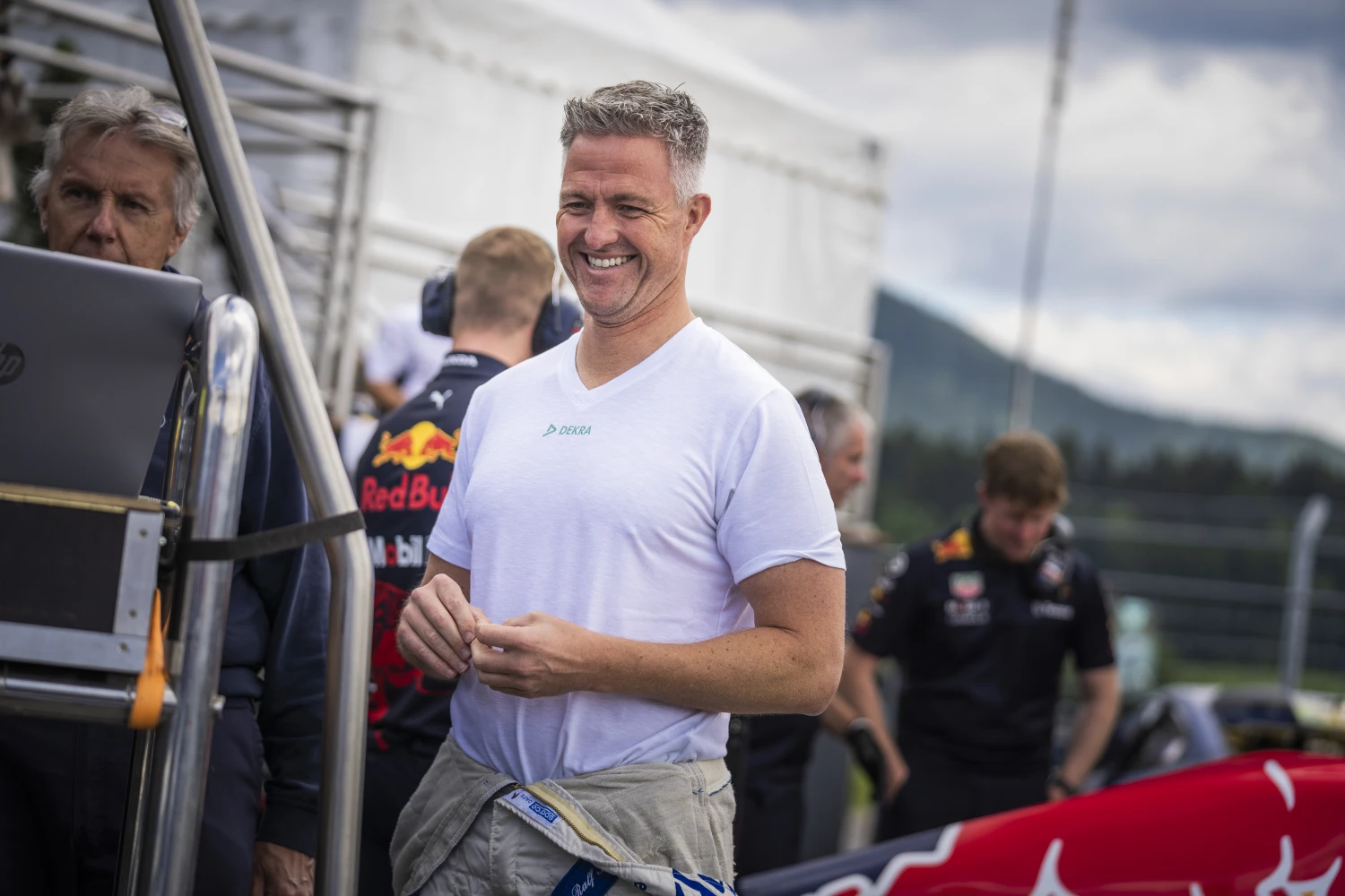 Ralf Schumacher does not see Ferrari competing with Red Bull for the championship