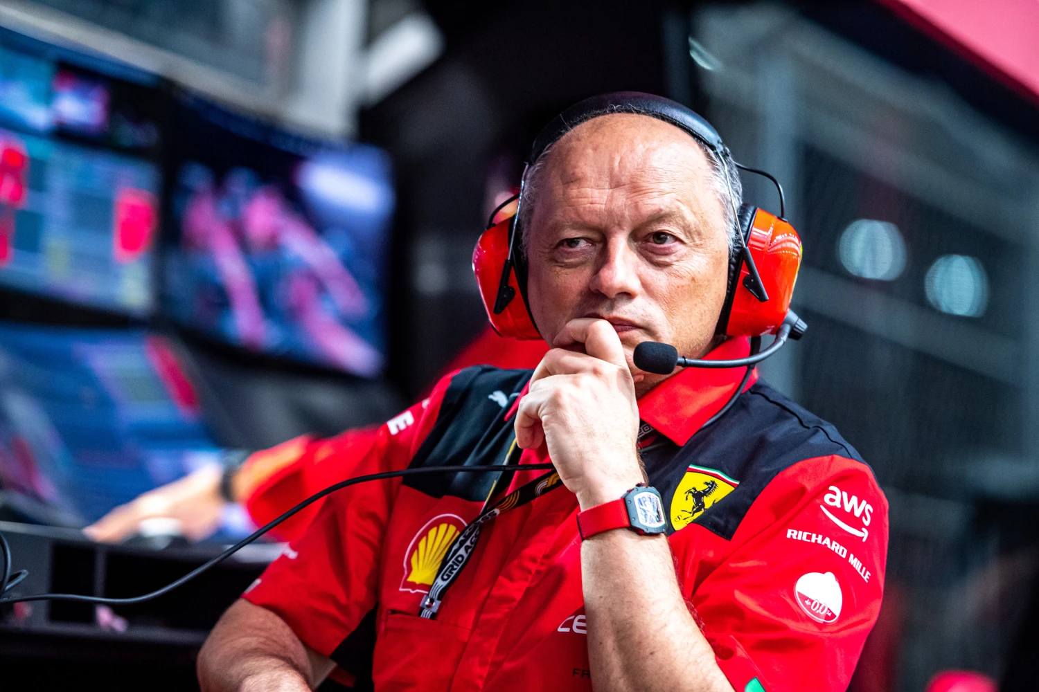 Vasseur admits to a « poor communication » during the race, with Leclerc
