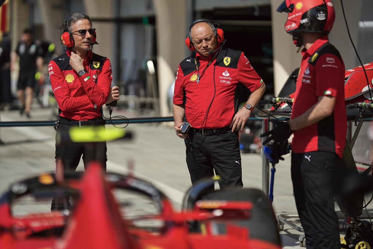 Ferrari is recruiting from Mercedes