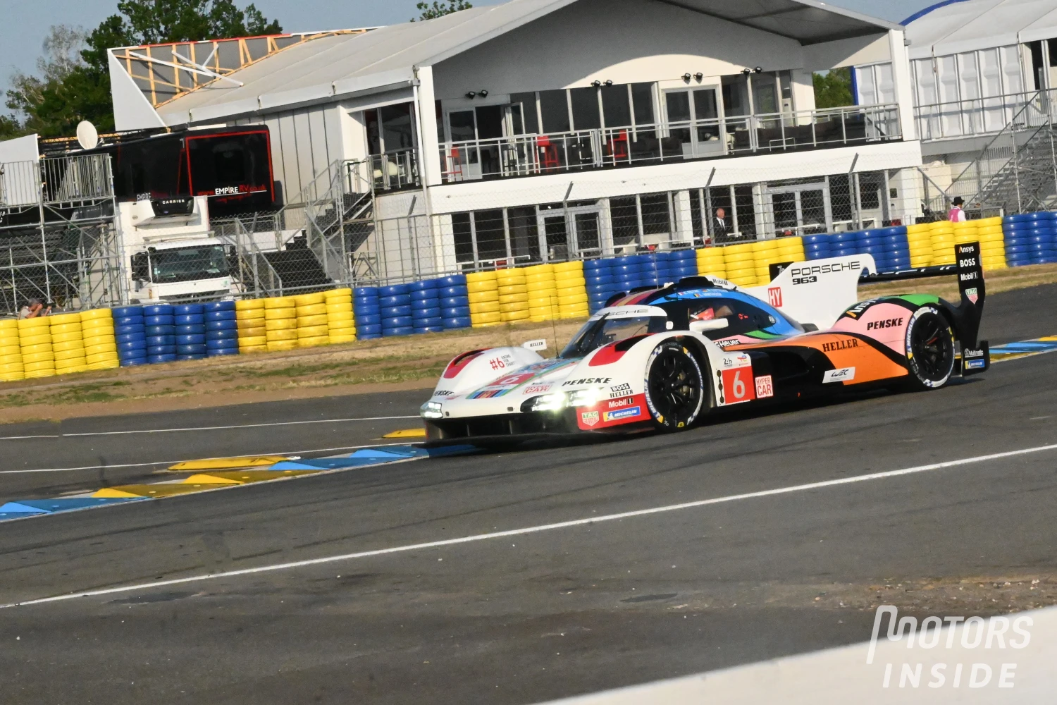 WEC (Prologue): Porsche and McLaren quickest off the mark