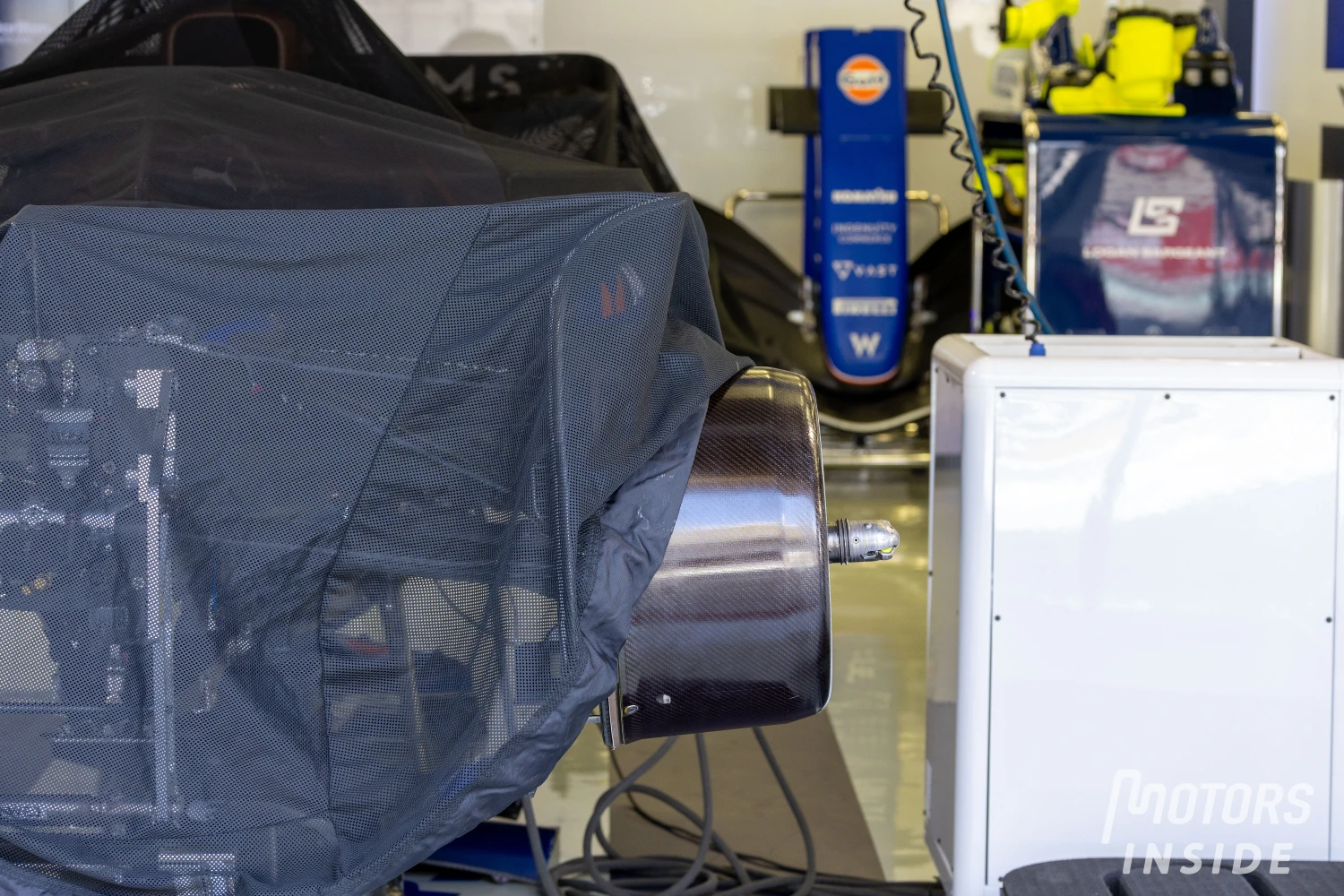 Williams breaks its first curfew of the season at Zandvoort