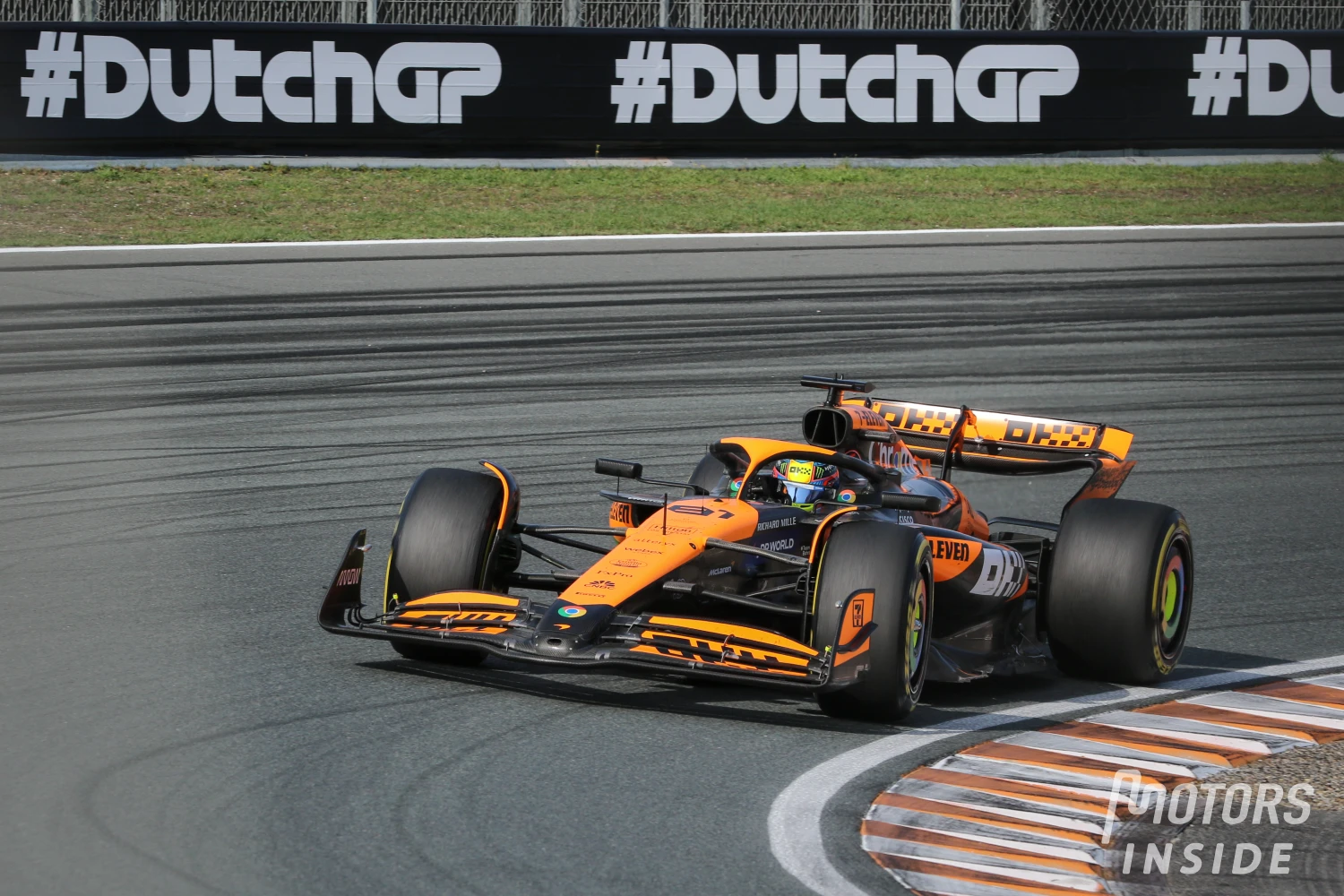 McLaren drivers delighted with their first day in the Netherlands