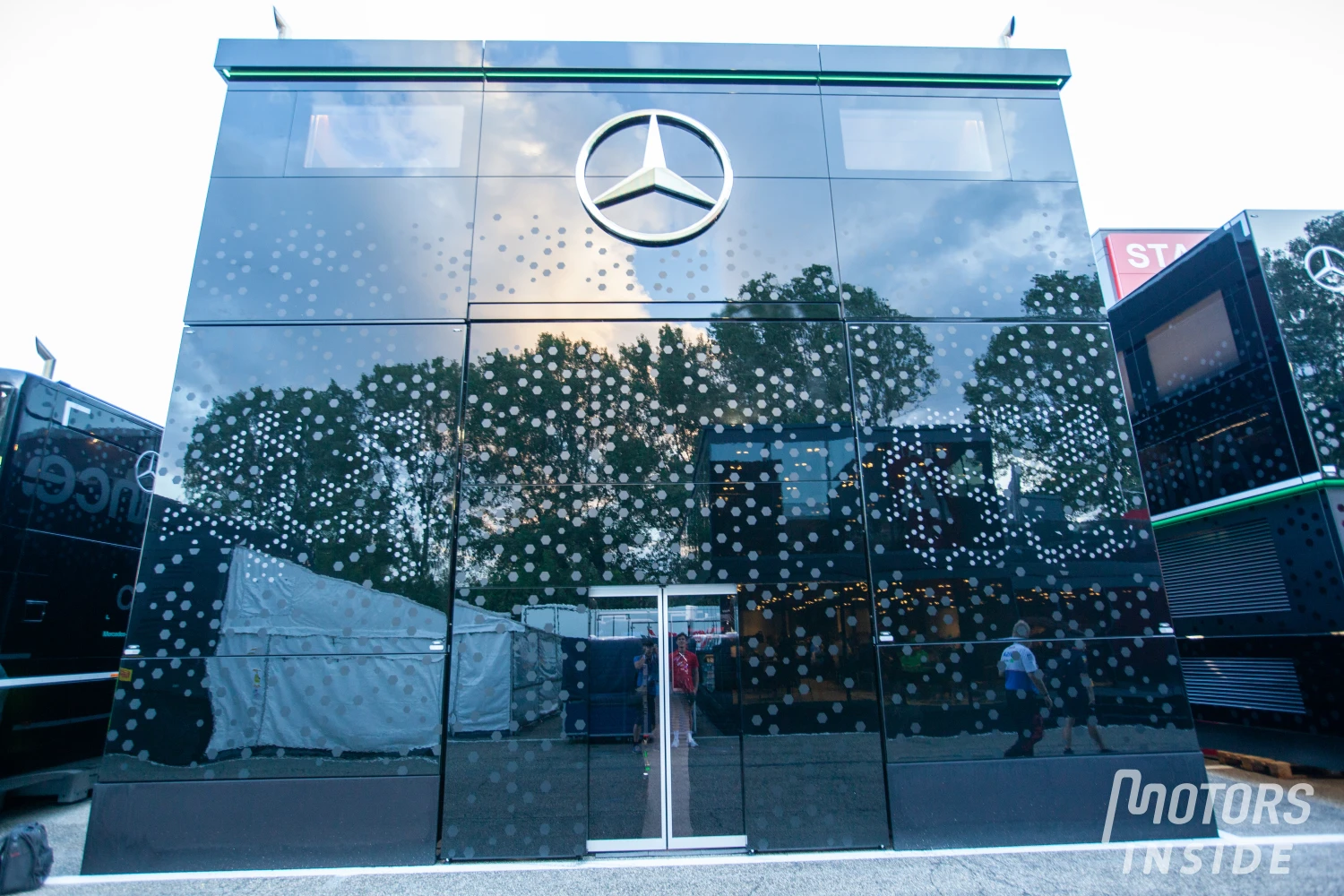 Mercedes AMG F1: Sponsor and shareholder, Ineos, questions its involvement